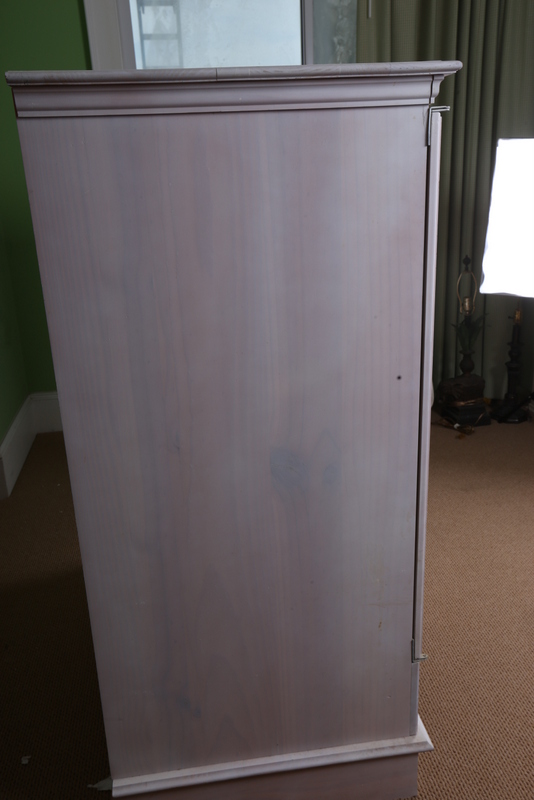 Whitewashed Pine Media Center