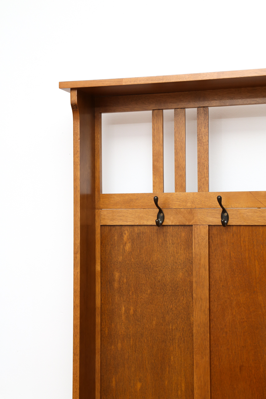 Arts And Crafts Style Oak Hall Tree With Storage Bench