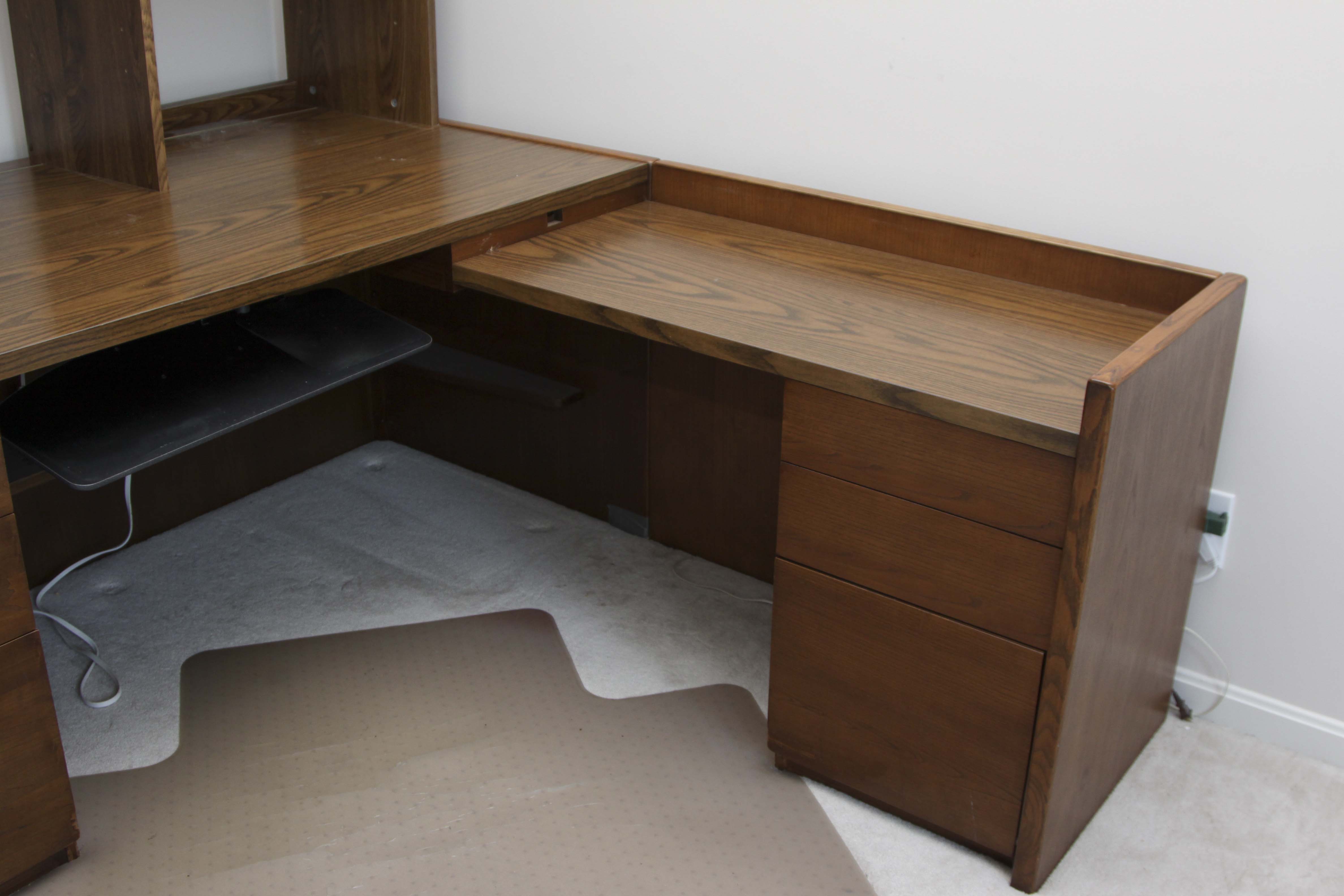 Desk and Office Chair