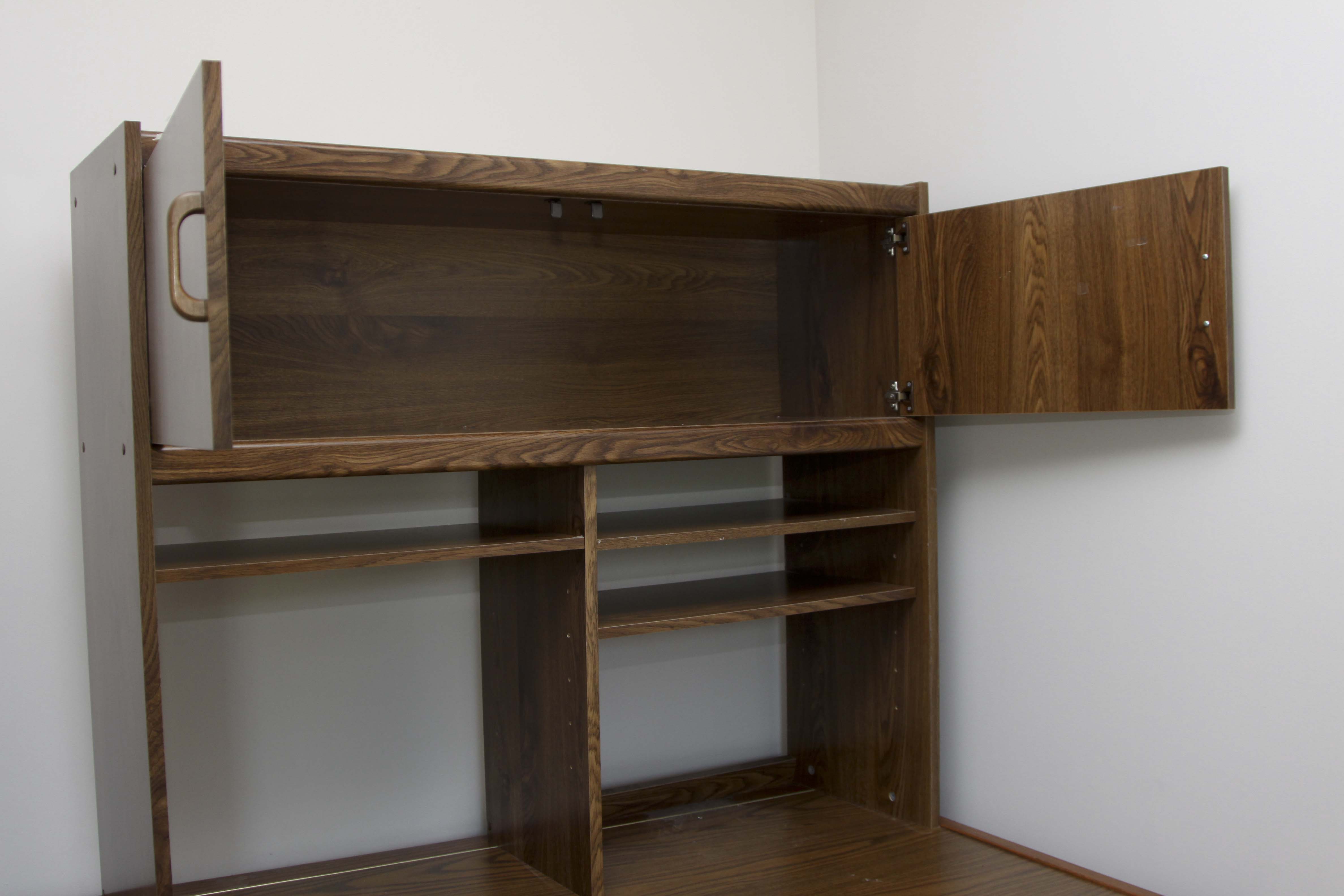 Desk and Office Chair