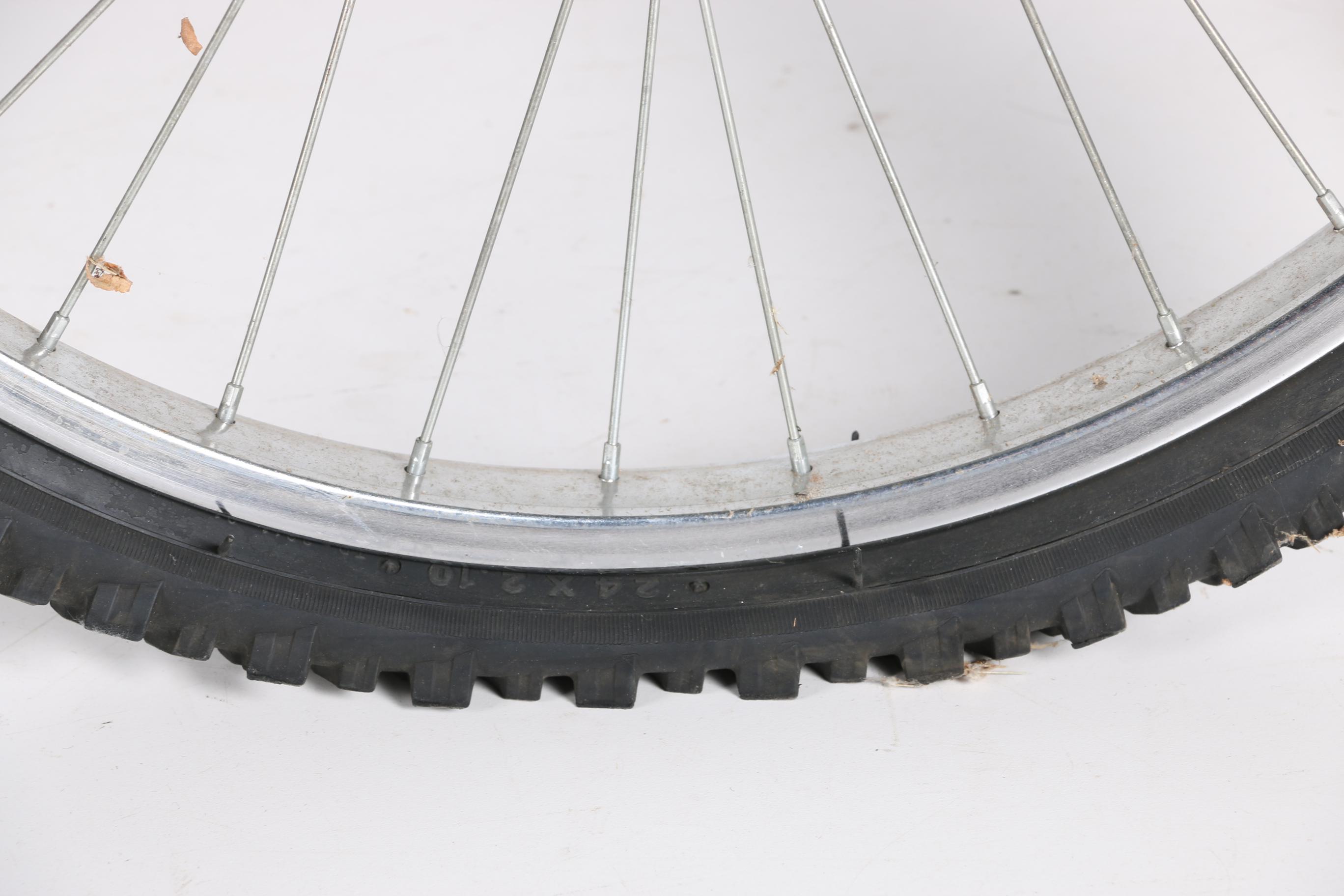 Magna Grand Ledge Hardtail Mountain Bike