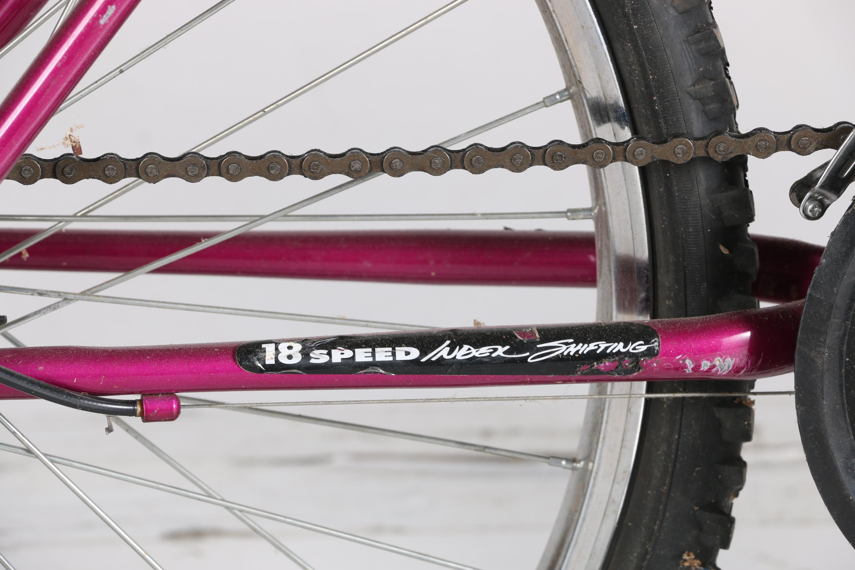 Magna Grand Ledge Hardtail Mountain Bike