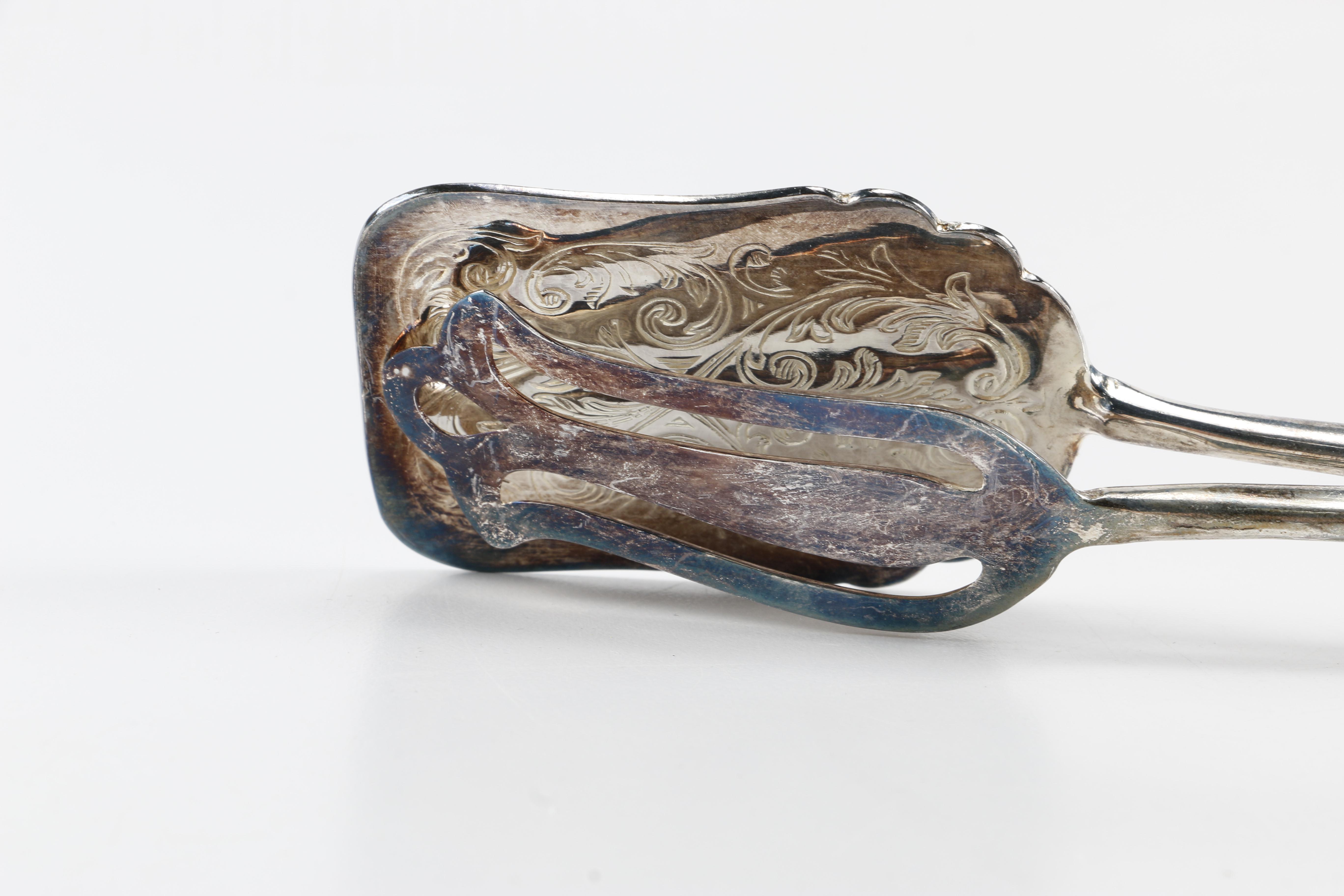 Modern Style Knife Set