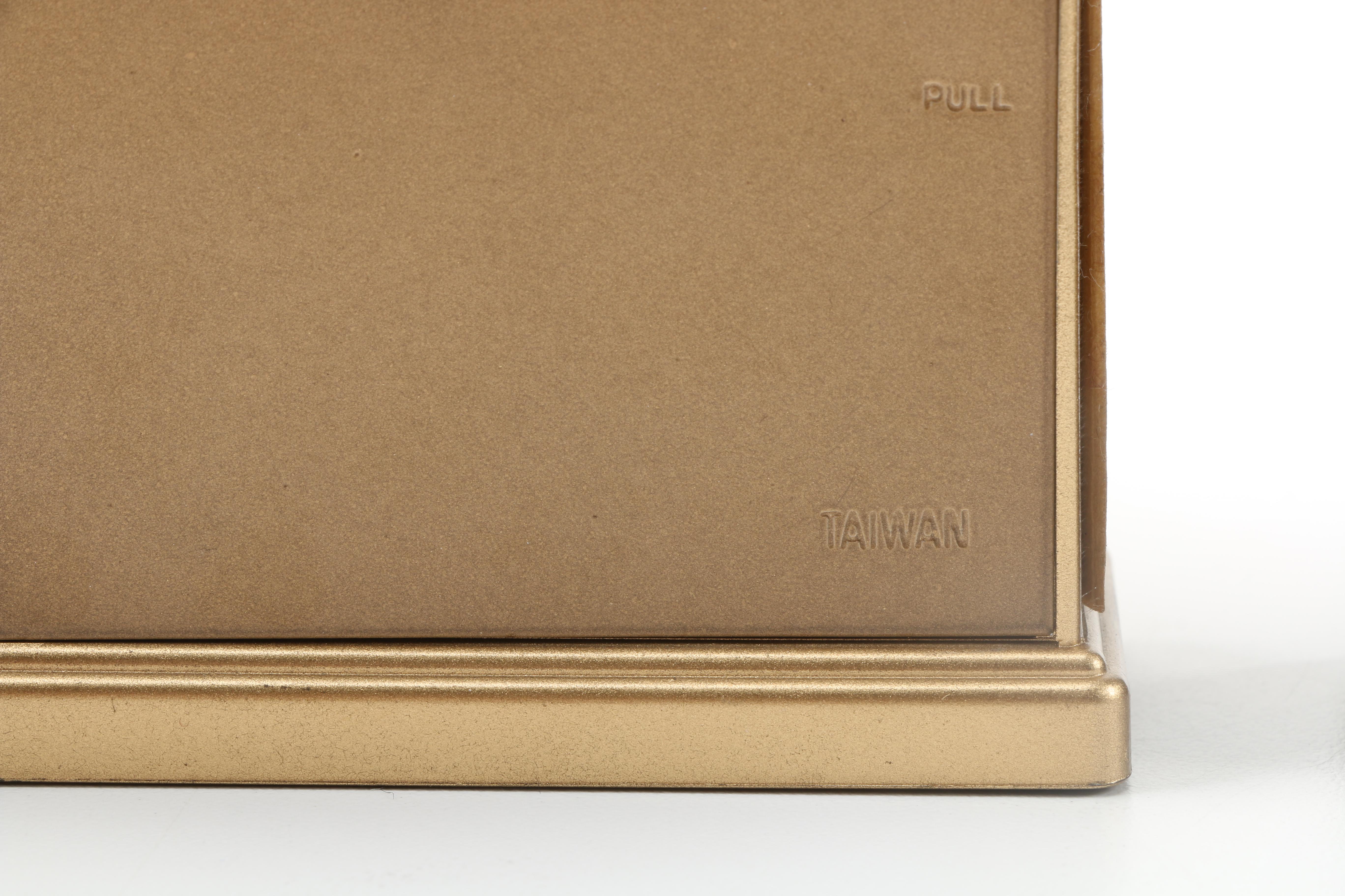 Assortment of Clocks Including Seiko, Linden, and Bulova