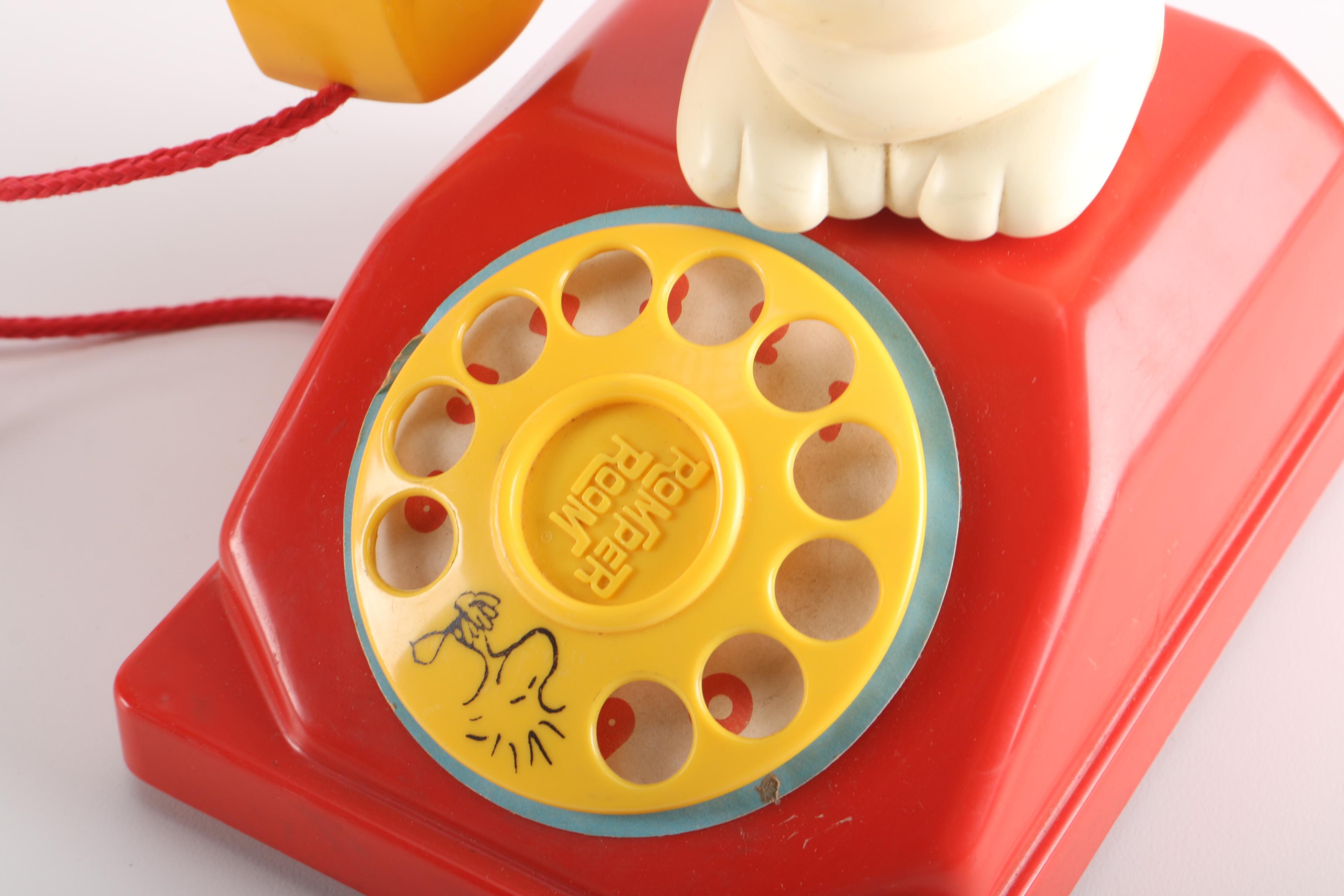 Vintage Snoopy Toy Phone, Coin Bank Phone and Other Items