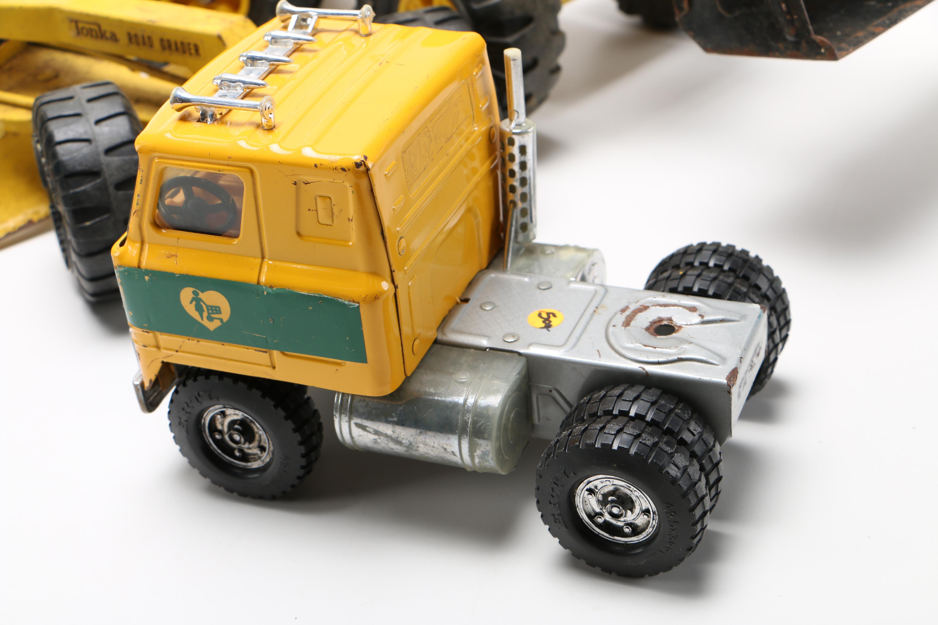 Vintage Nylint, ERTL and Tonka Toy Cars