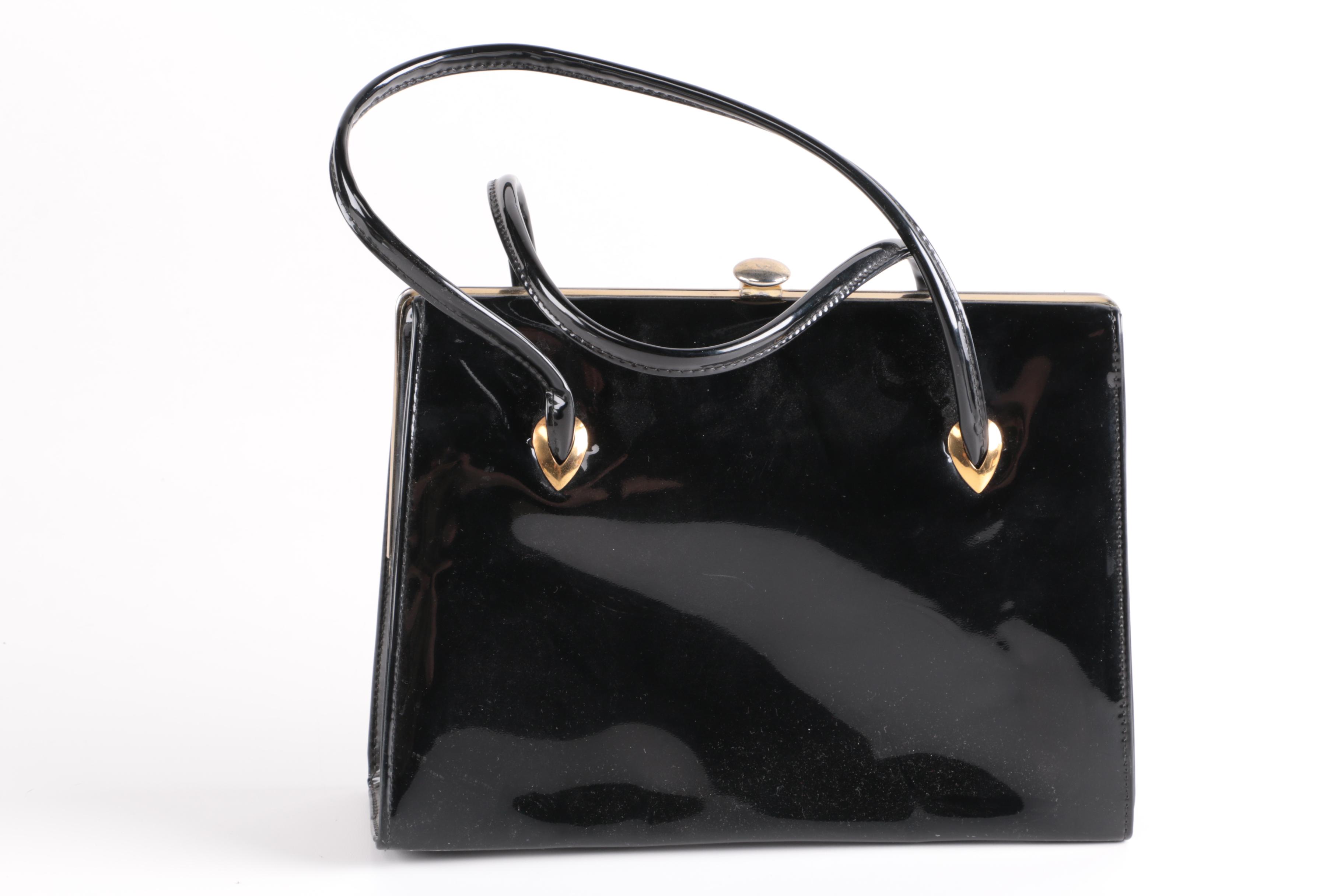 Women's Accessories Including a Fur Collar