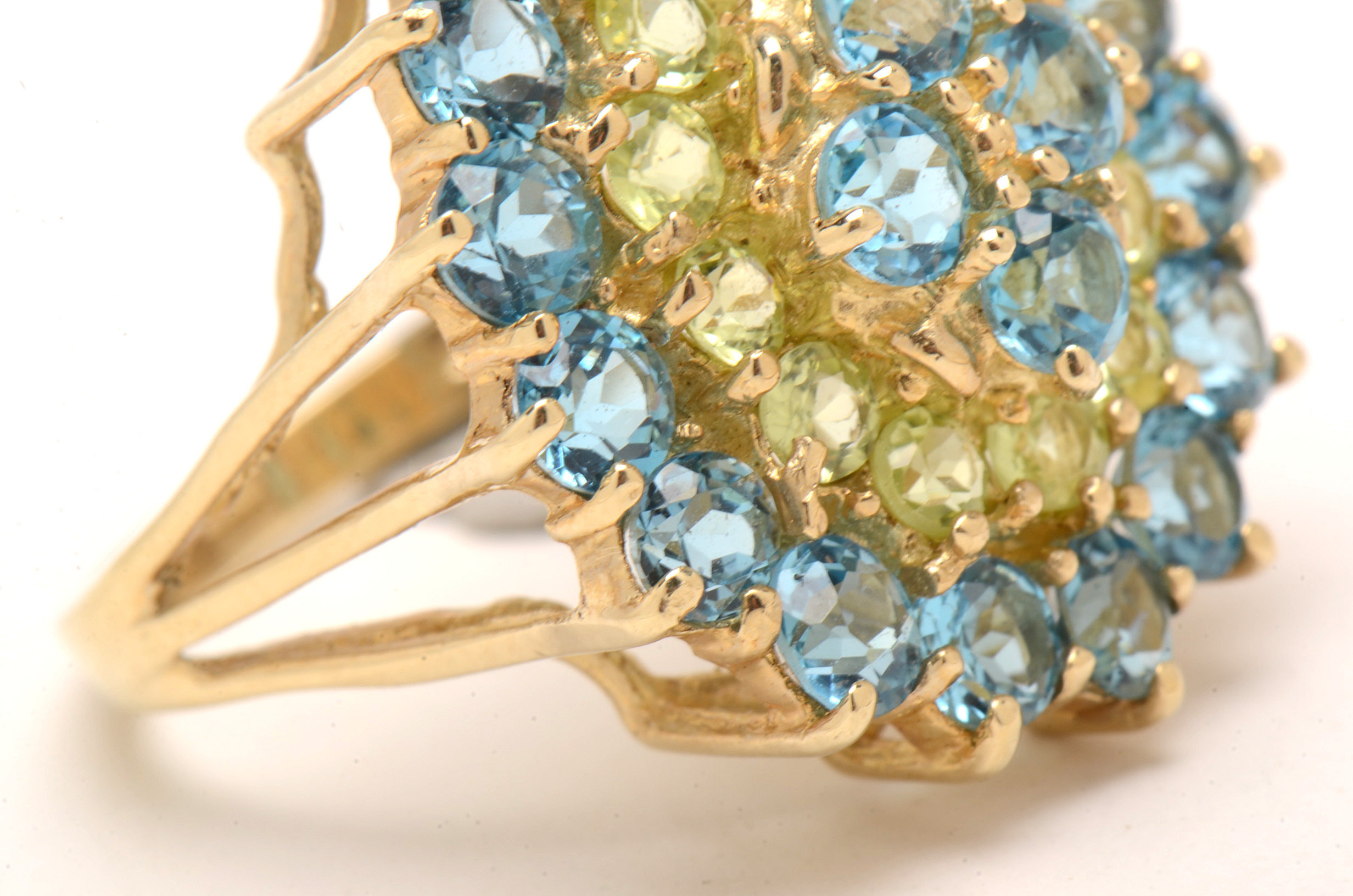 10K Yellow Gold Blue Topaz and Peridot Cocktail Ring