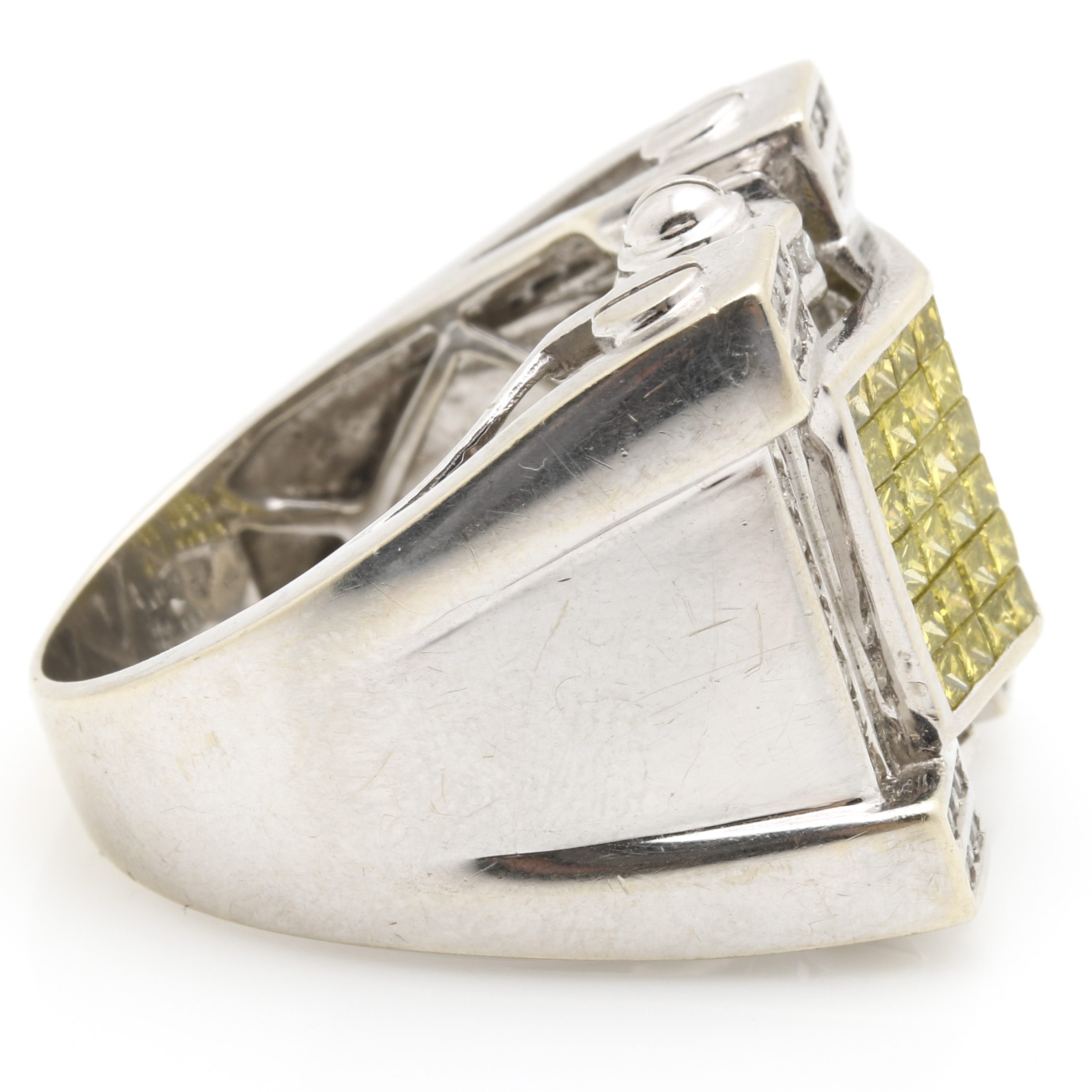 14K White Gold 2.50 CTW Diamond Ring