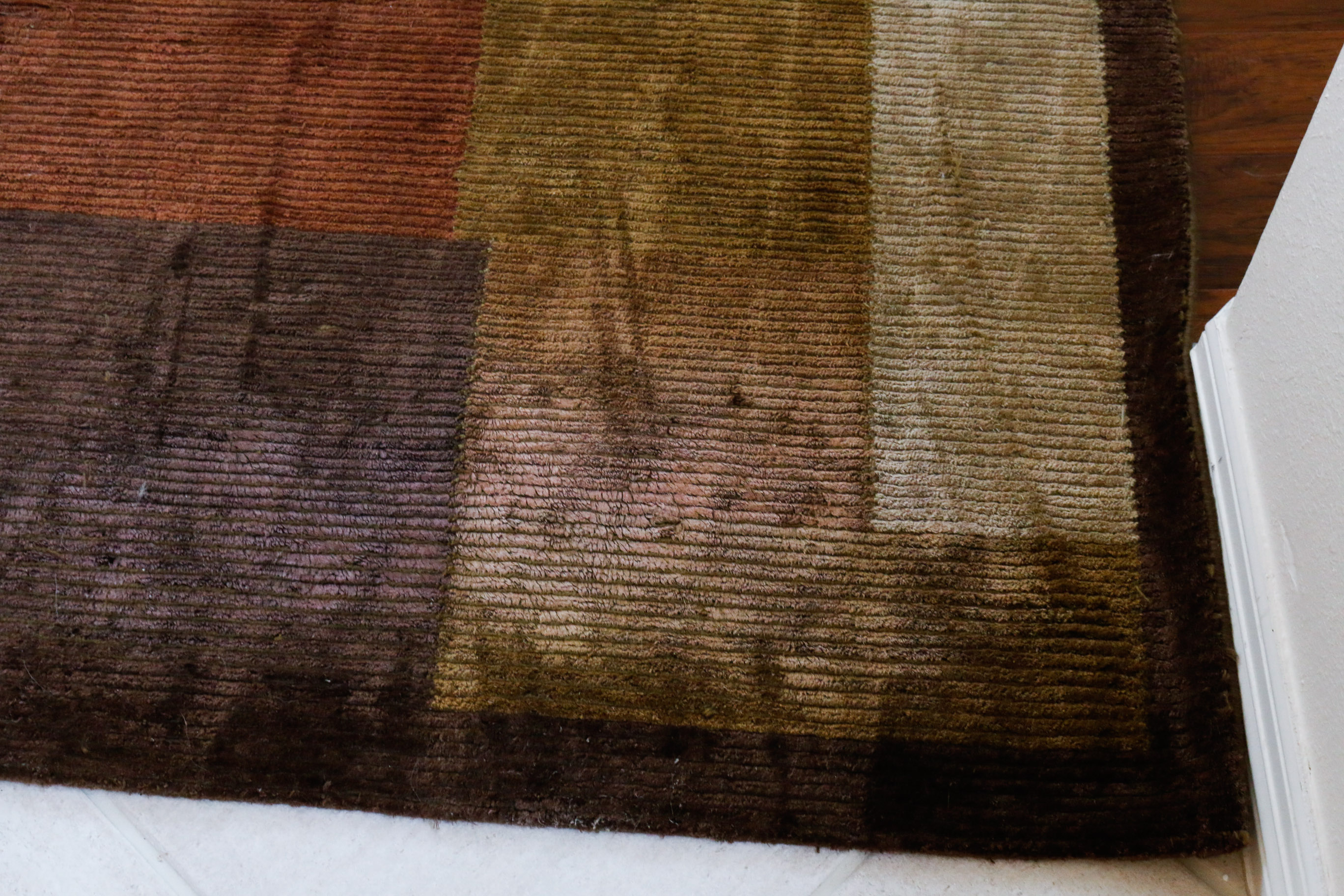 Contemporary Indian Wool and Silk Area Rug From Fiezy