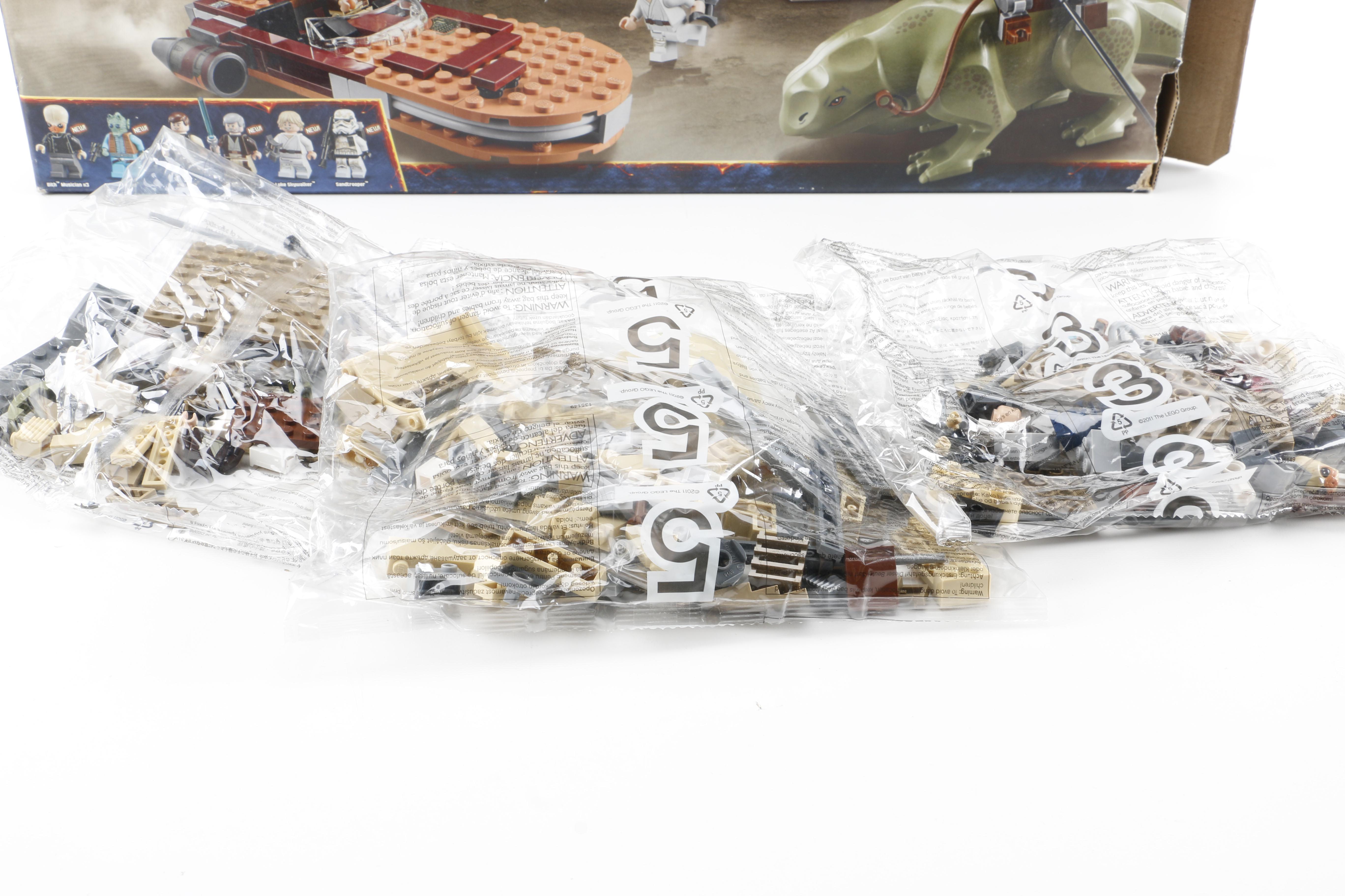 Star Wars "Mos Eisley Cantina" Lego Set