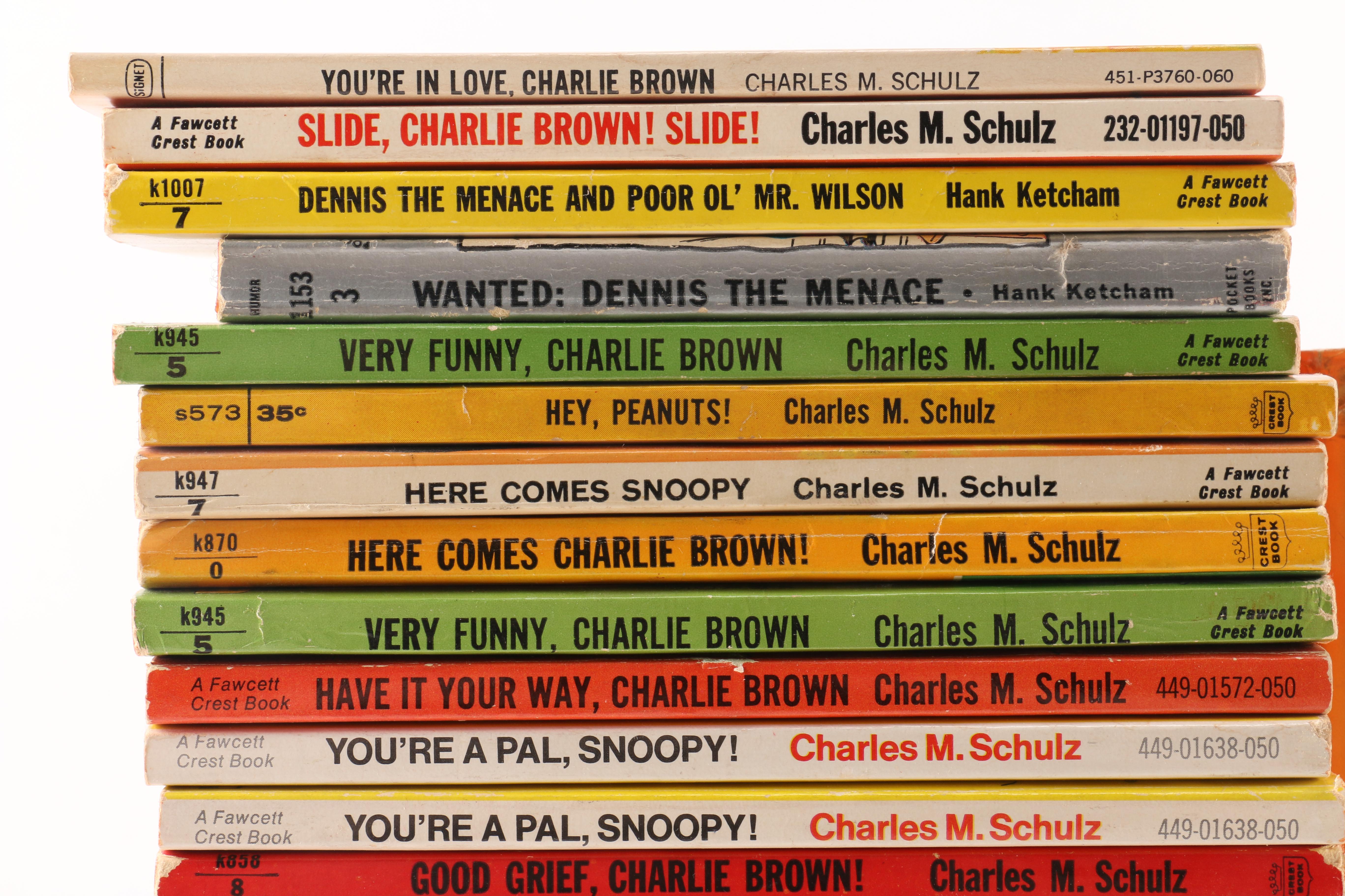 Vintage "Peanuts" Comic Collection Books