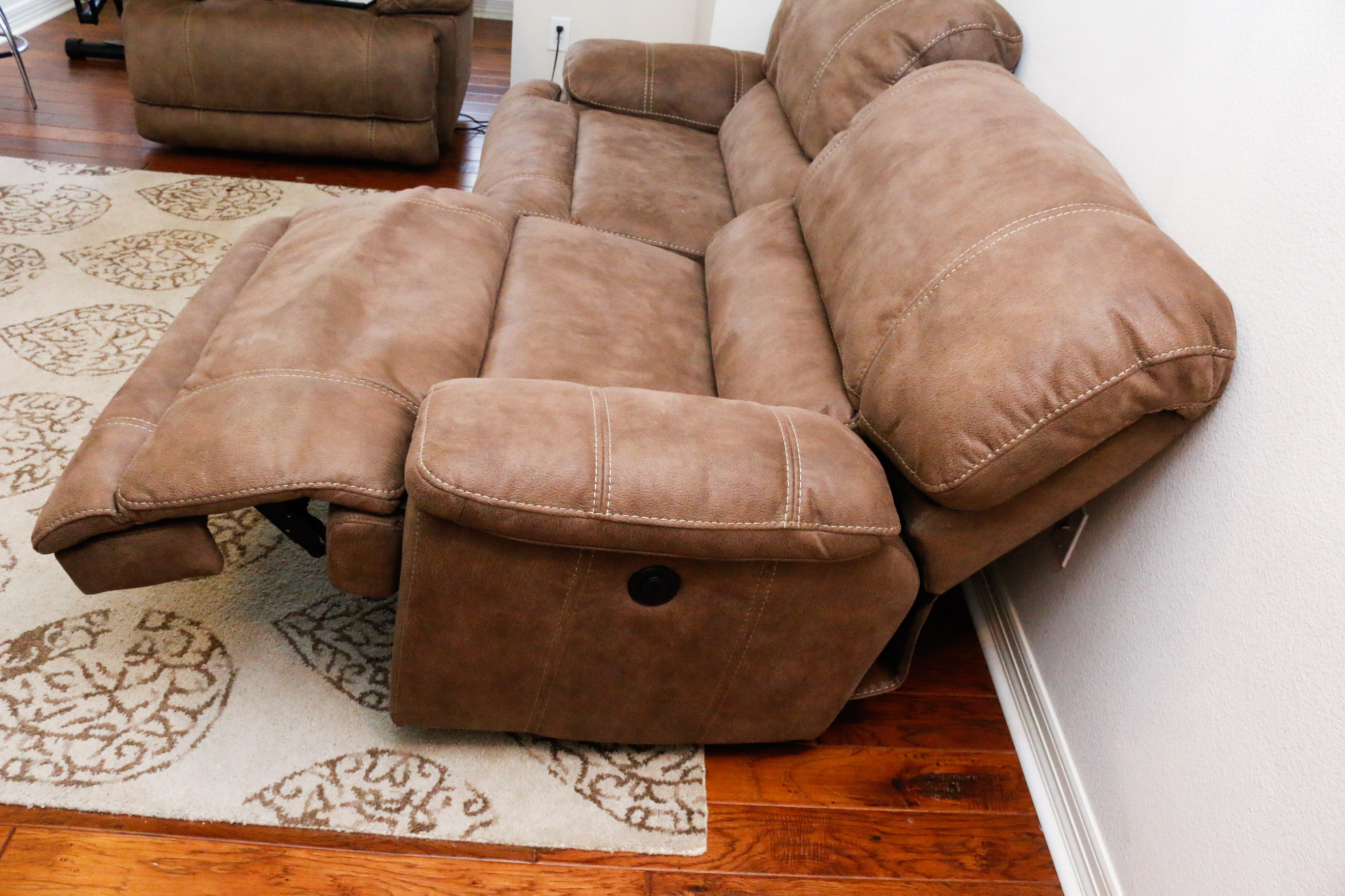 Electric Full Size Sofa