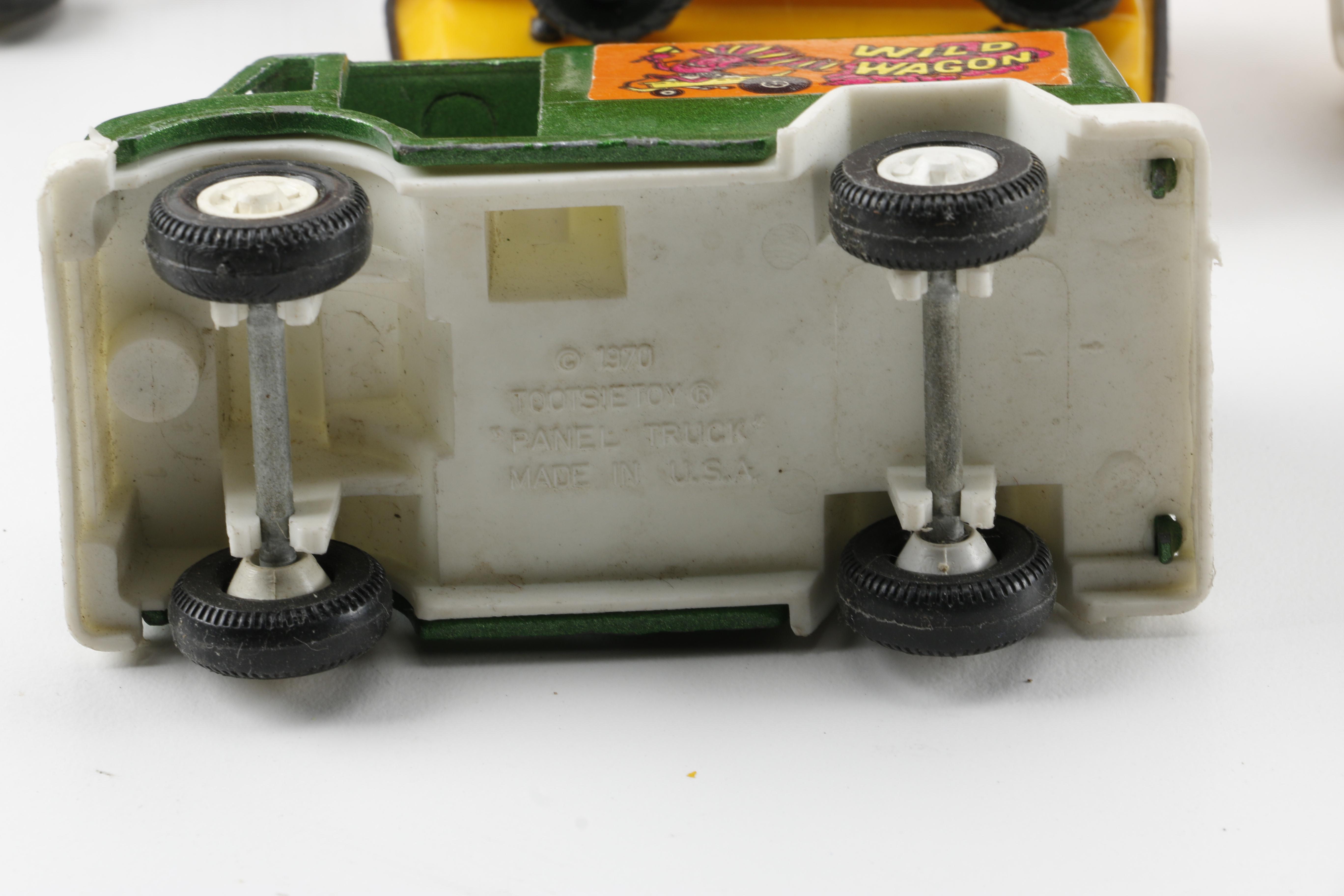 Large Matchbox and Hotwheels Car Collection