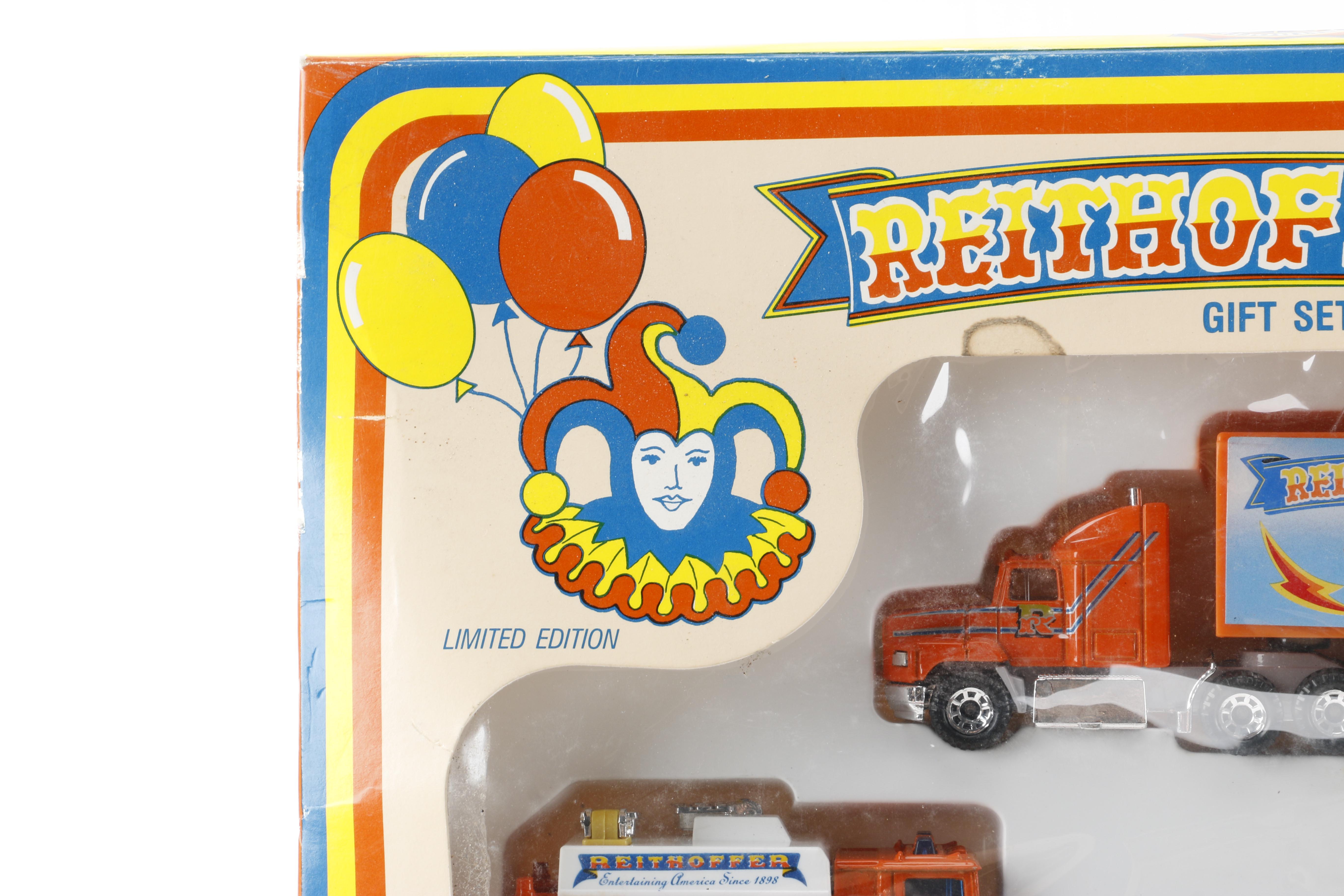 Large Matchbox and Hotwheels Car Collection