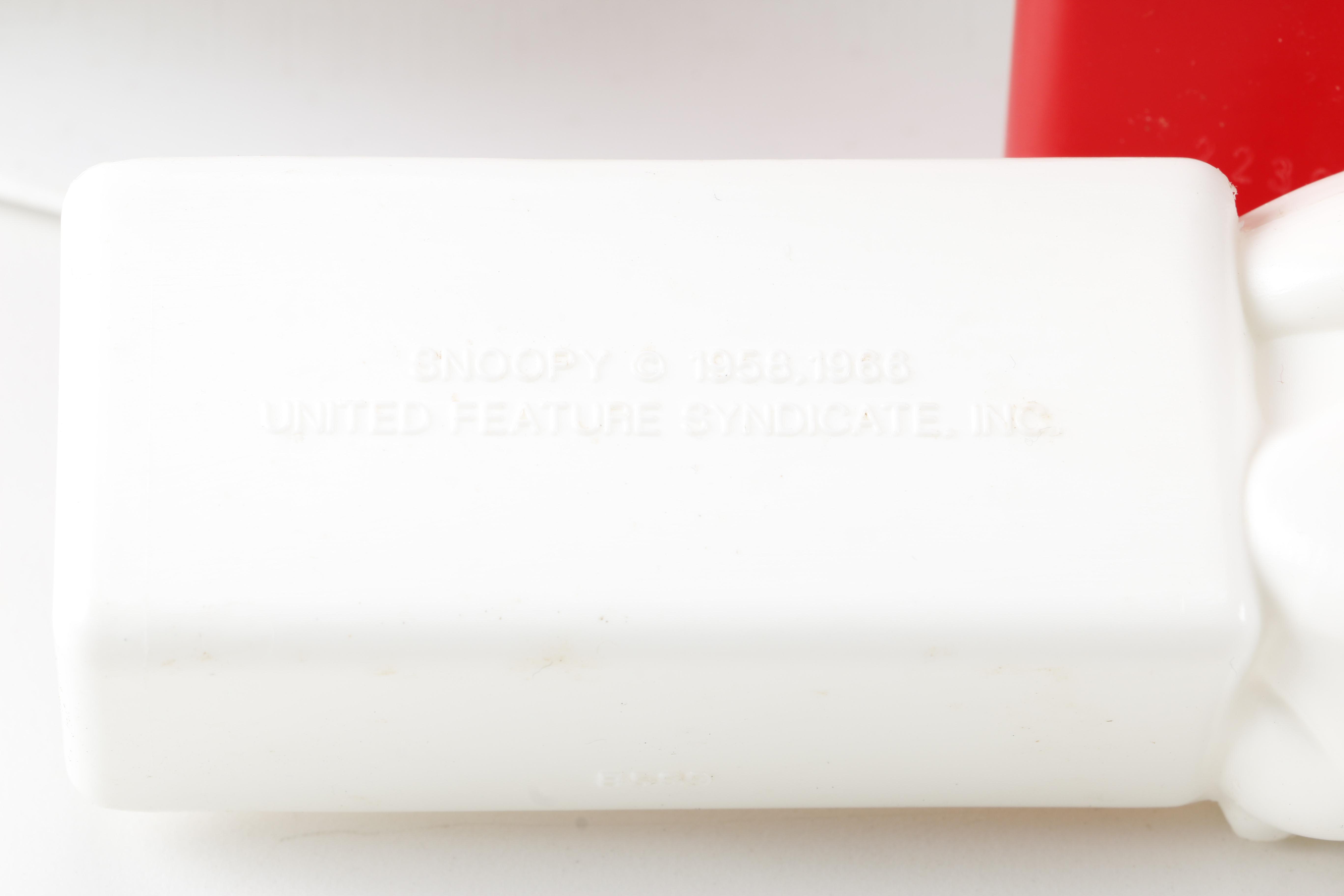 Peanuts Merchandise Including Sno-Cone Machine and Mega Bloks