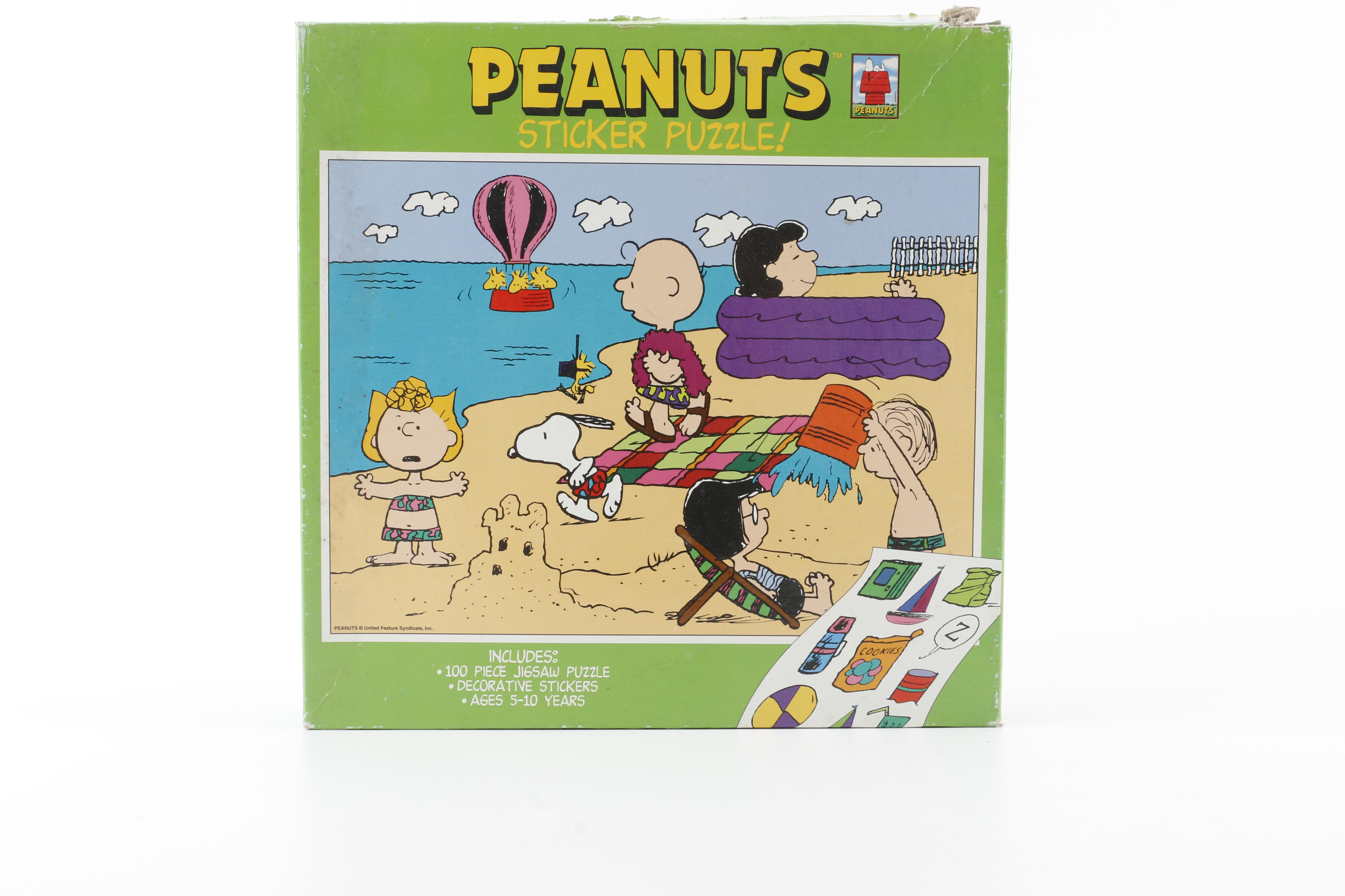 Peanuts Merchandise Including Sno-Cone Machine and Mega Bloks