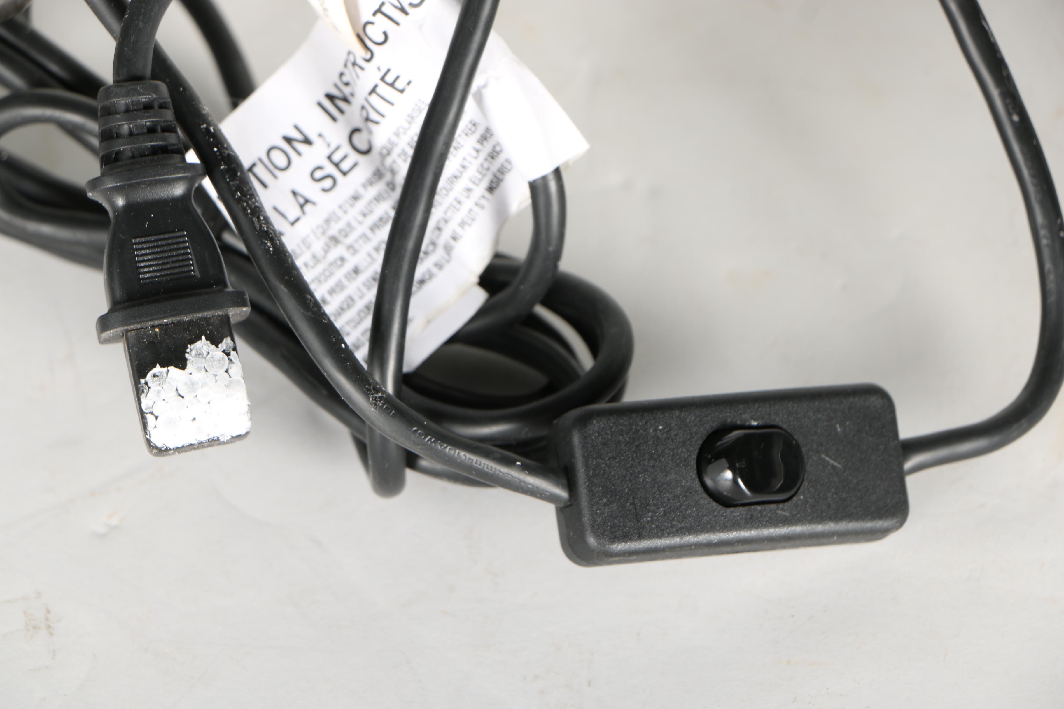 Pottery Barn Marina Clip Task Lamp