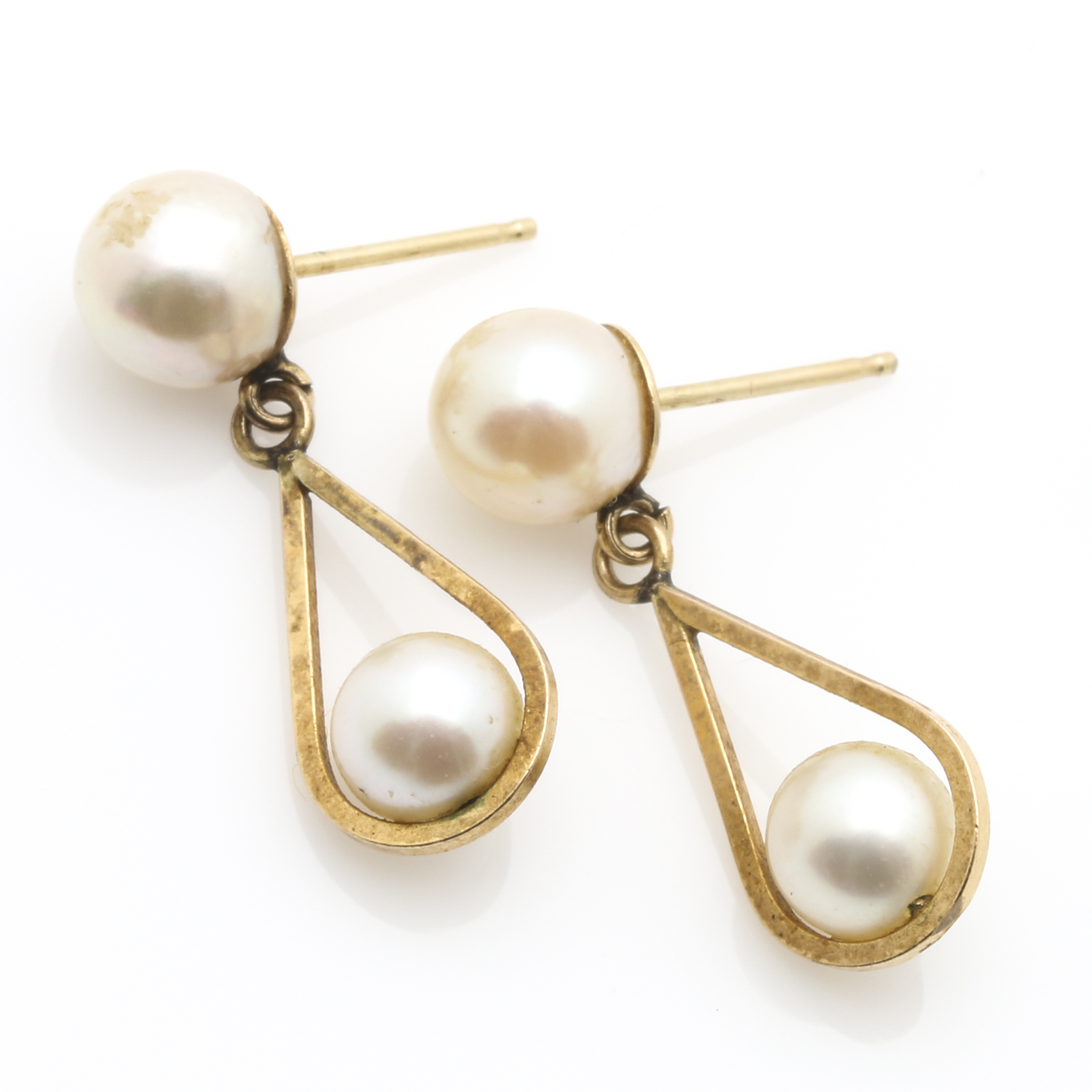 14K Yellow Gold Pearl and Mother of Pearl Jewelry Assortment
