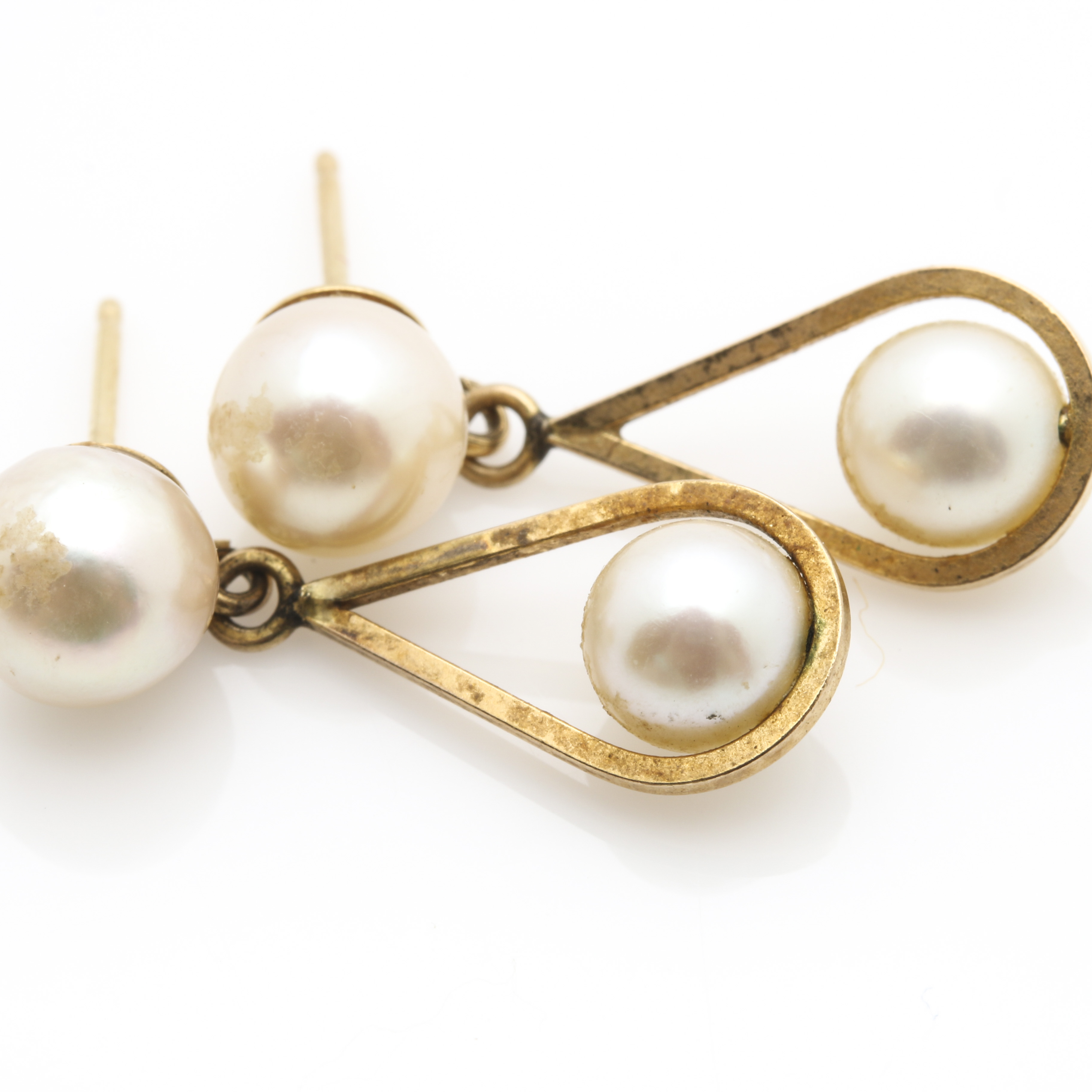 14K Yellow Gold Pearl and Mother of Pearl Jewelry Assortment