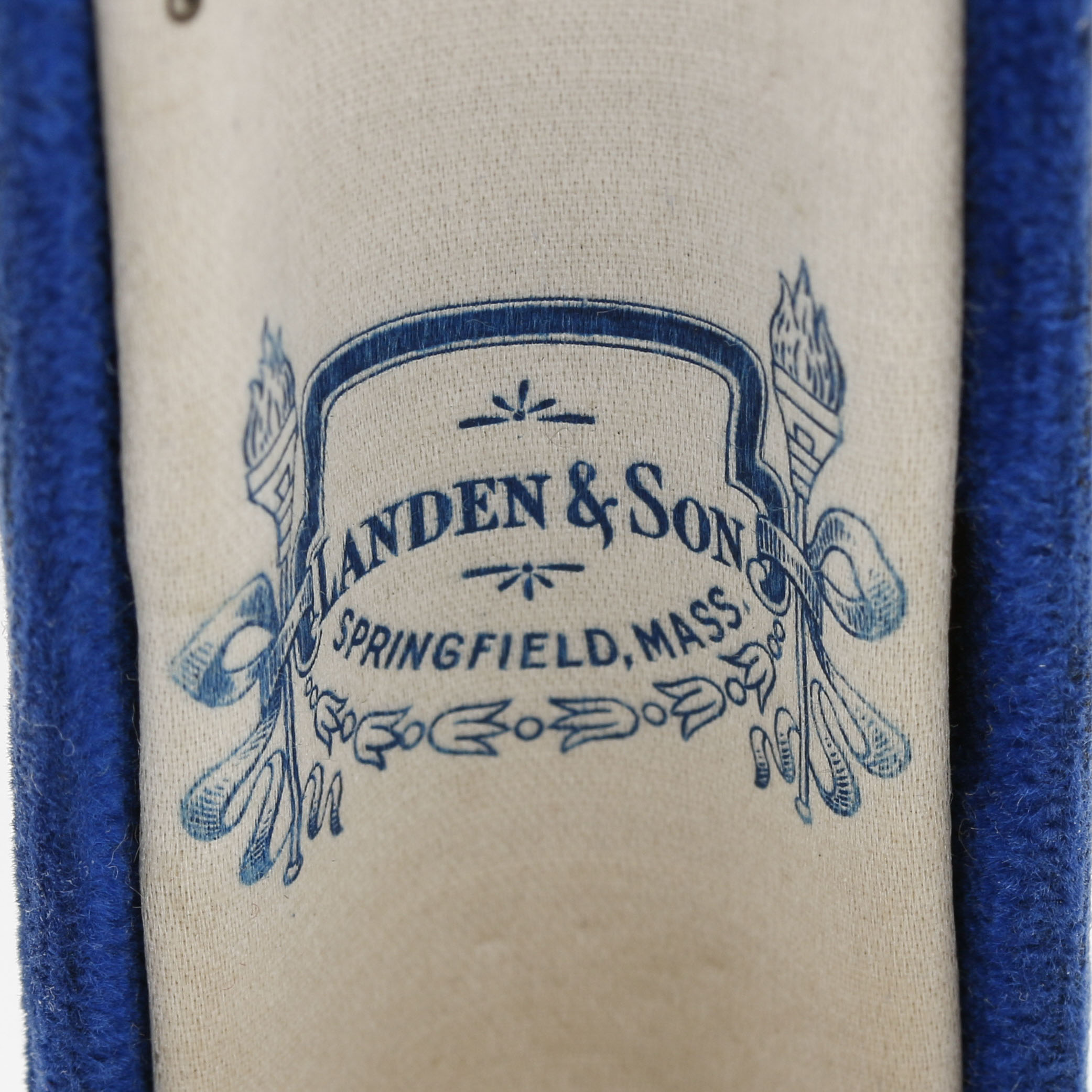 14K White Gold Diamond Pin