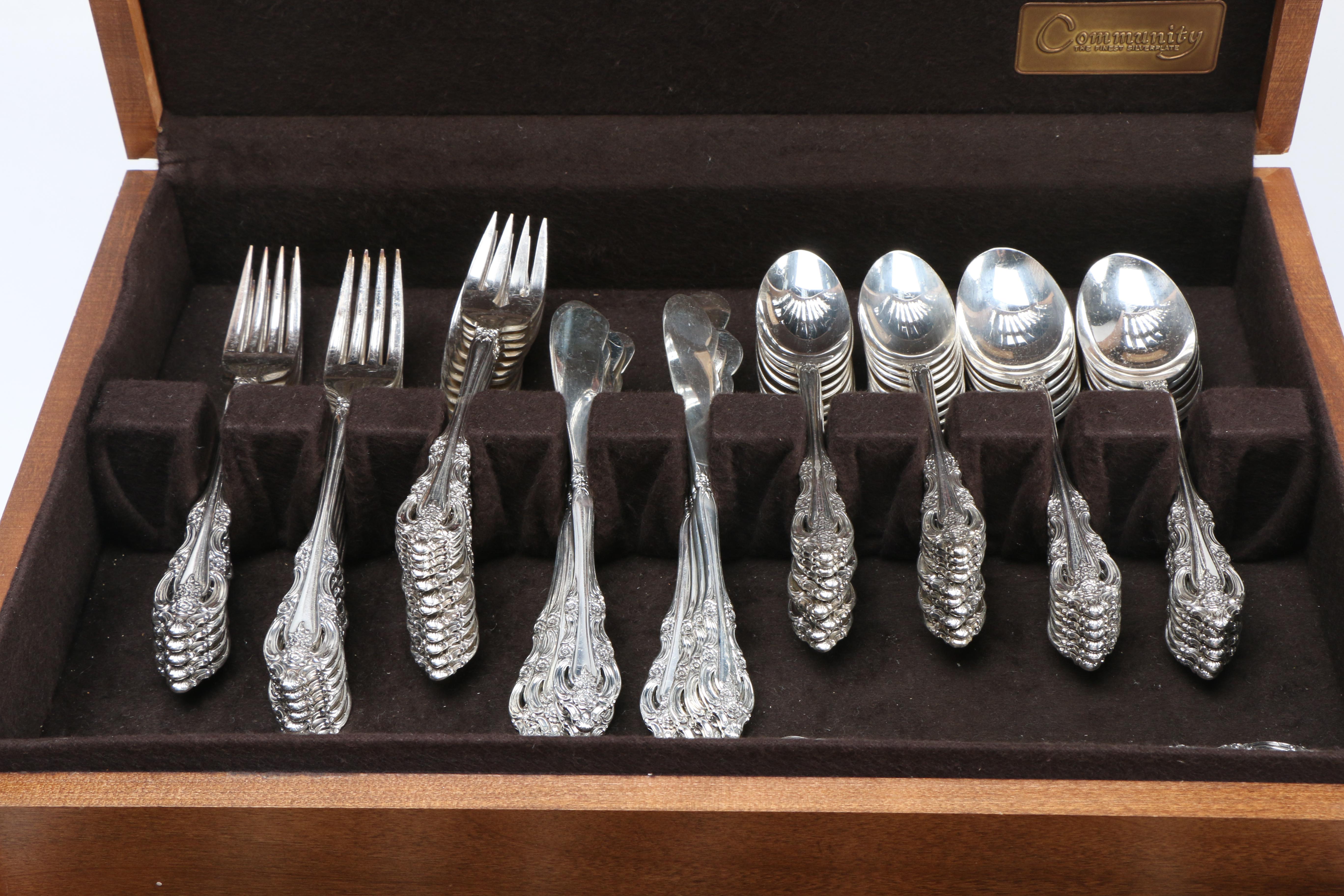 Community Silver Plate Flatware Set