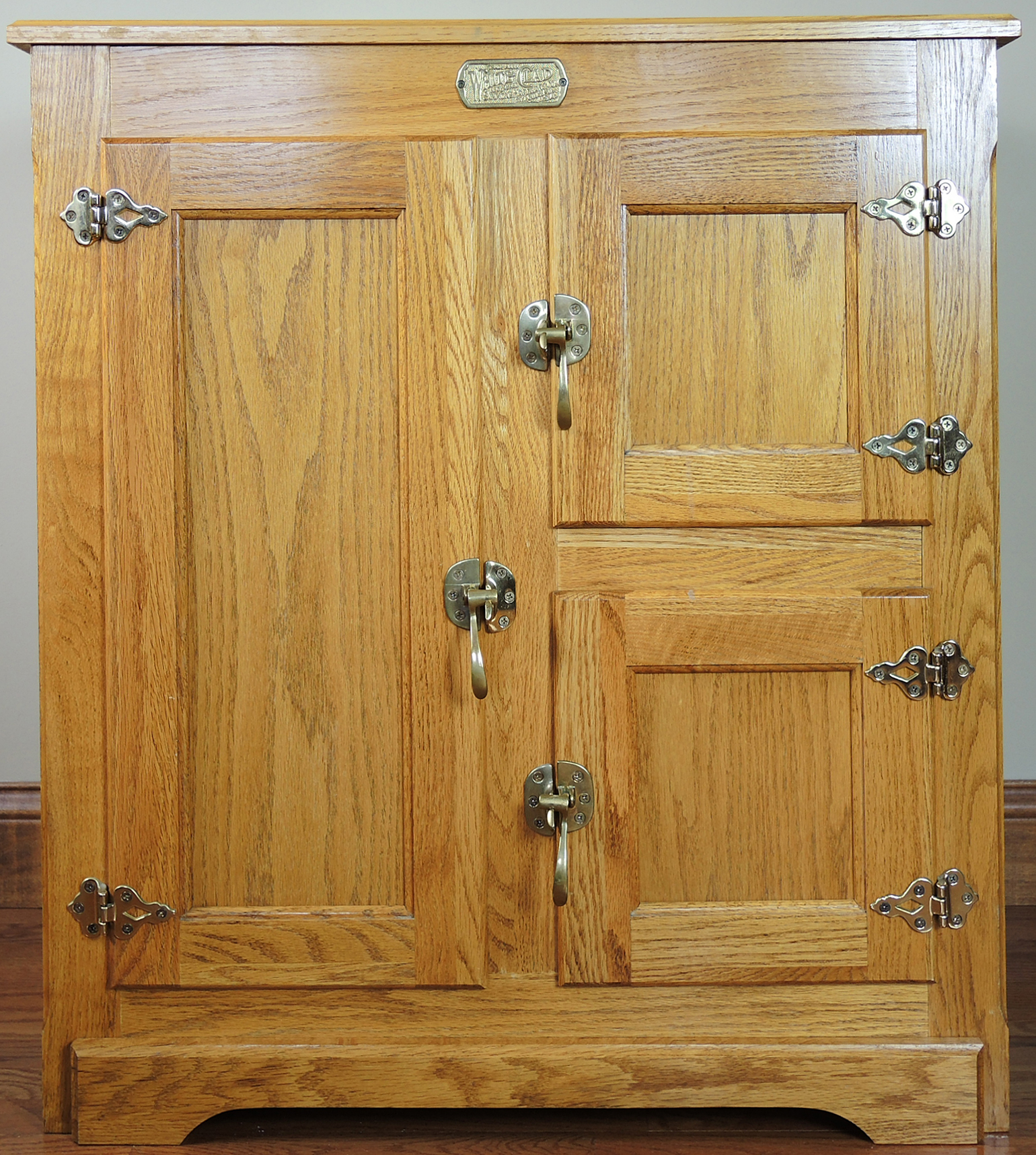 White Clad Oak Ice Chest Style Cabinet