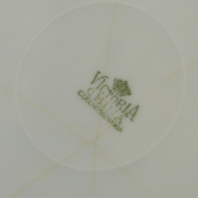 Miscellaneous Decorative Plates and Pot