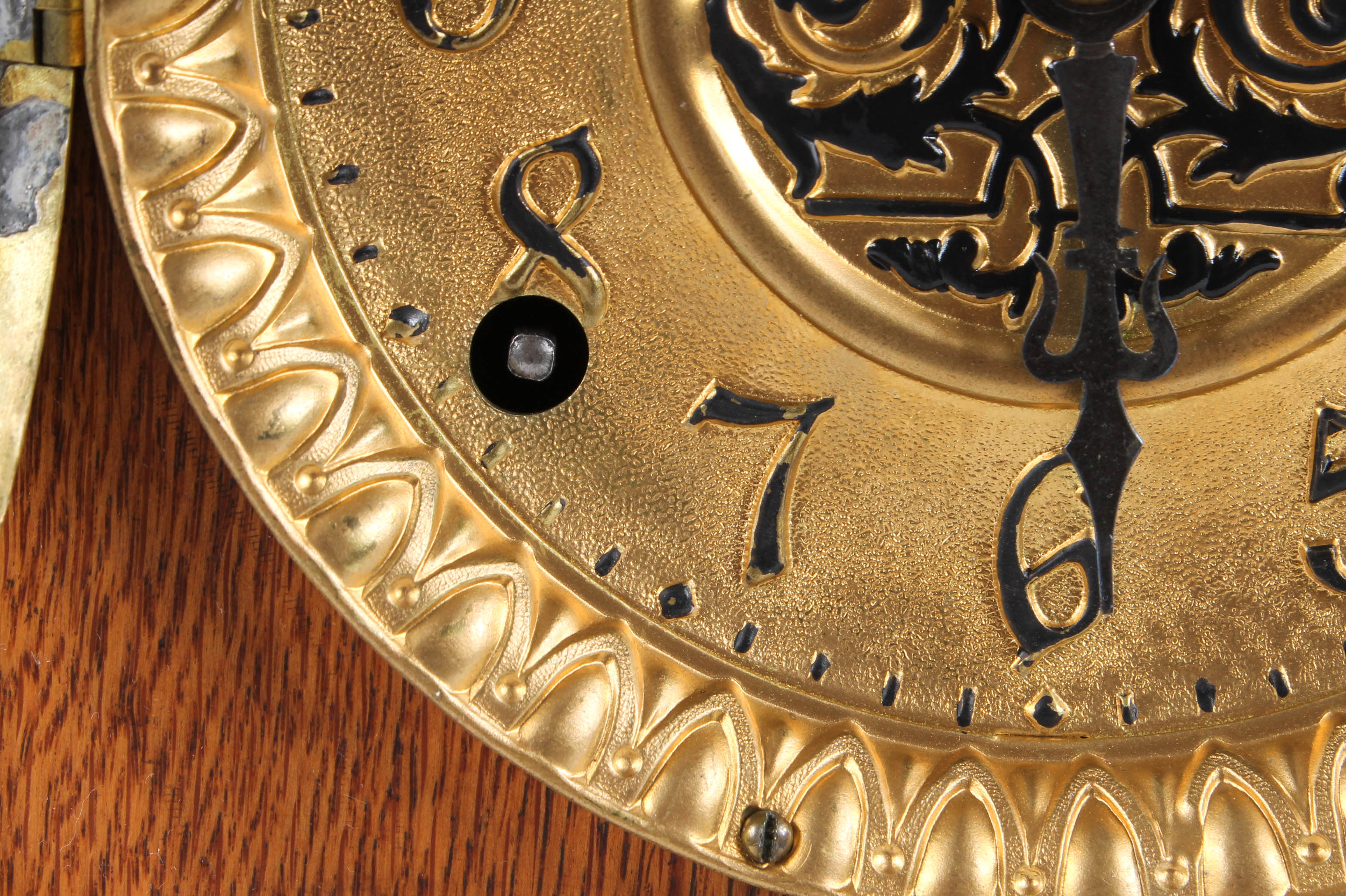 Antique E. Ingraham Tiger Oak Mantel Clock