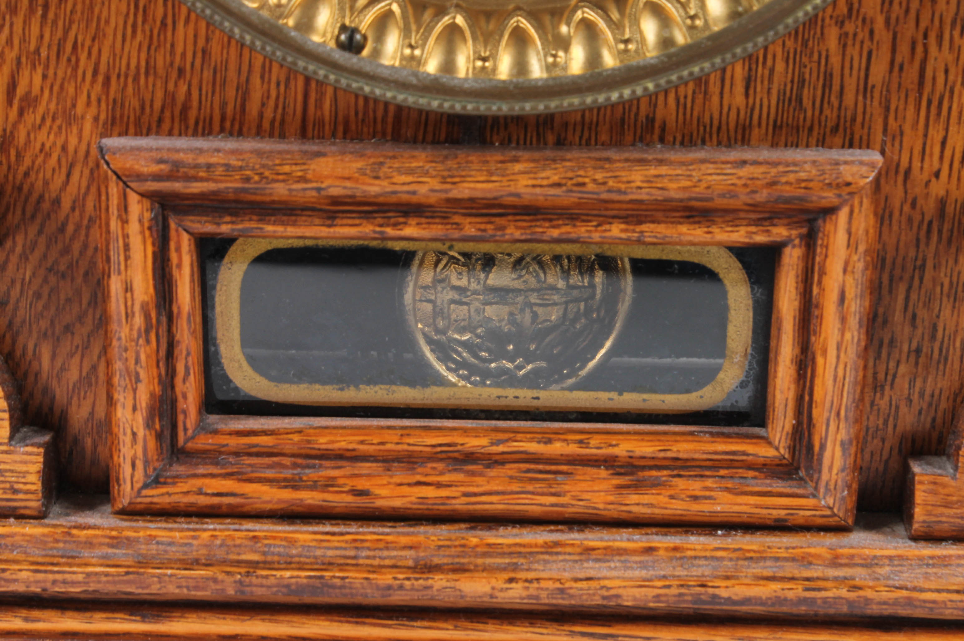 Antique E. Ingraham Tiger Oak Mantel Clock