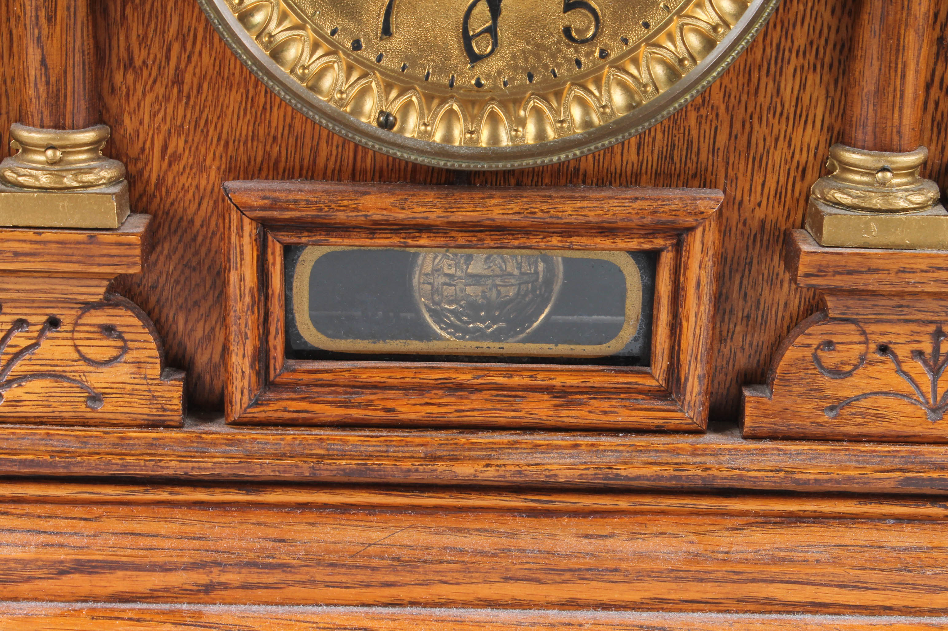 Antique E. Ingraham Tiger Oak Mantel Clock