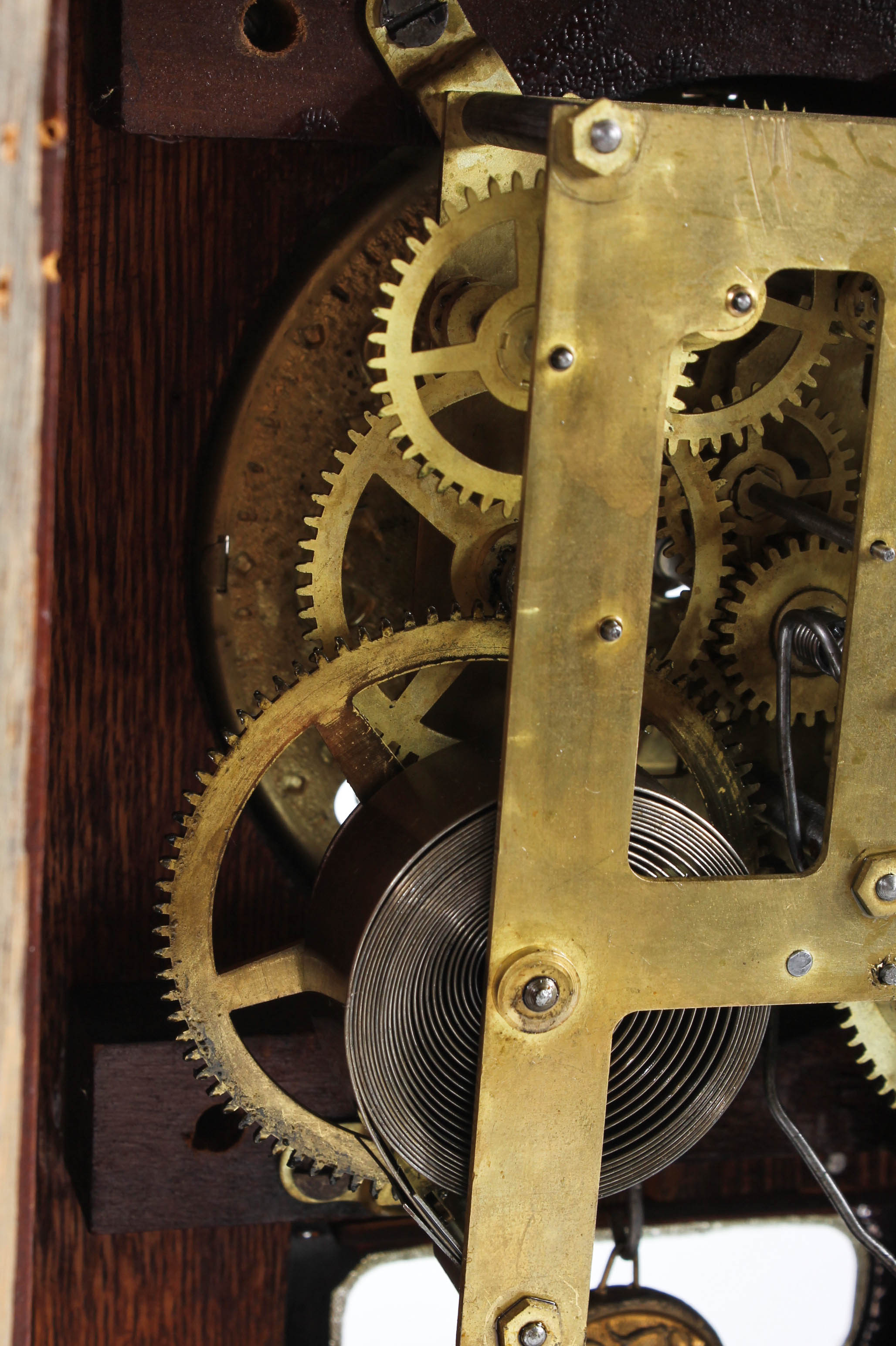 Antique E. Ingraham Tiger Oak Mantel Clock