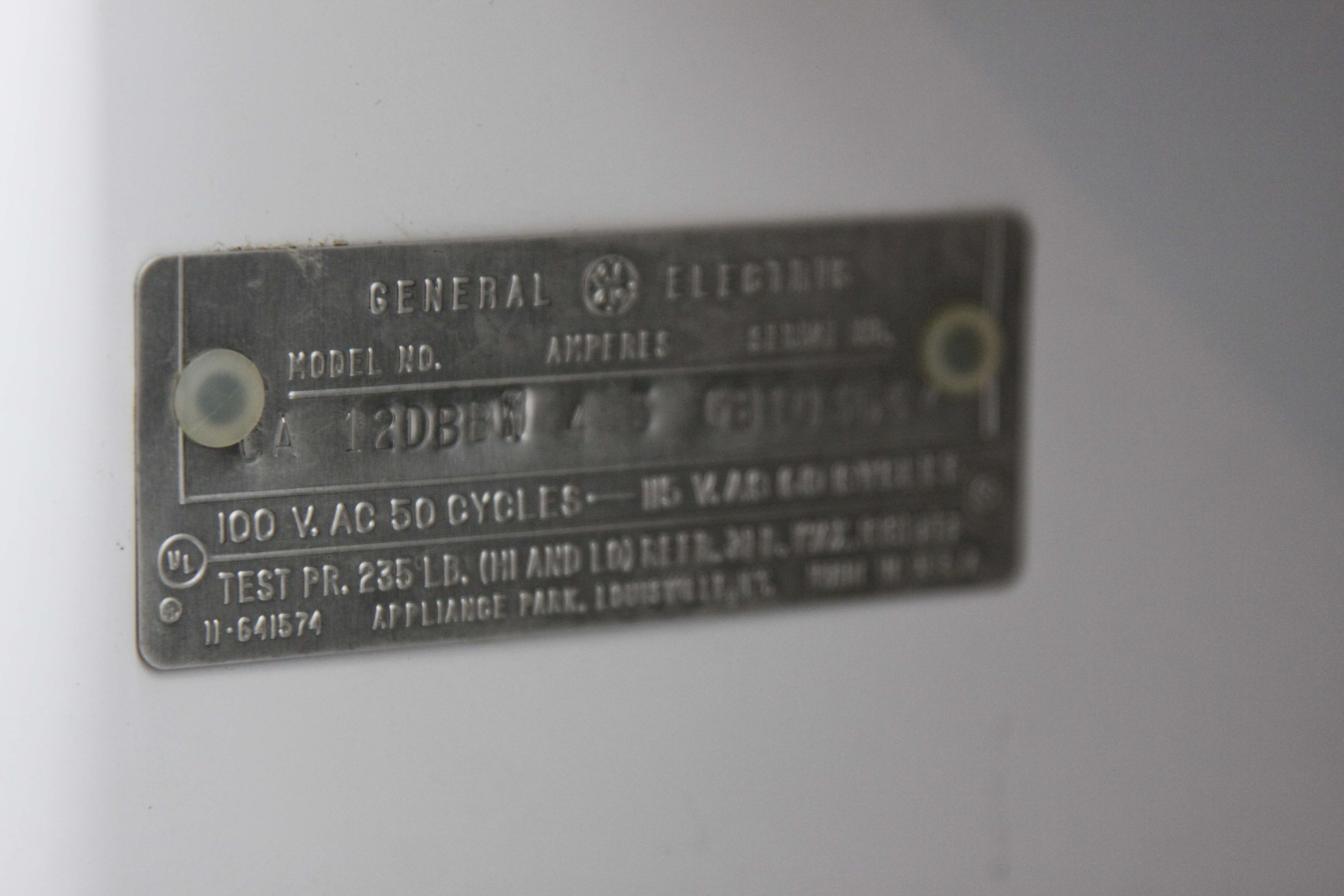 General Electric Free-Standing Freezer