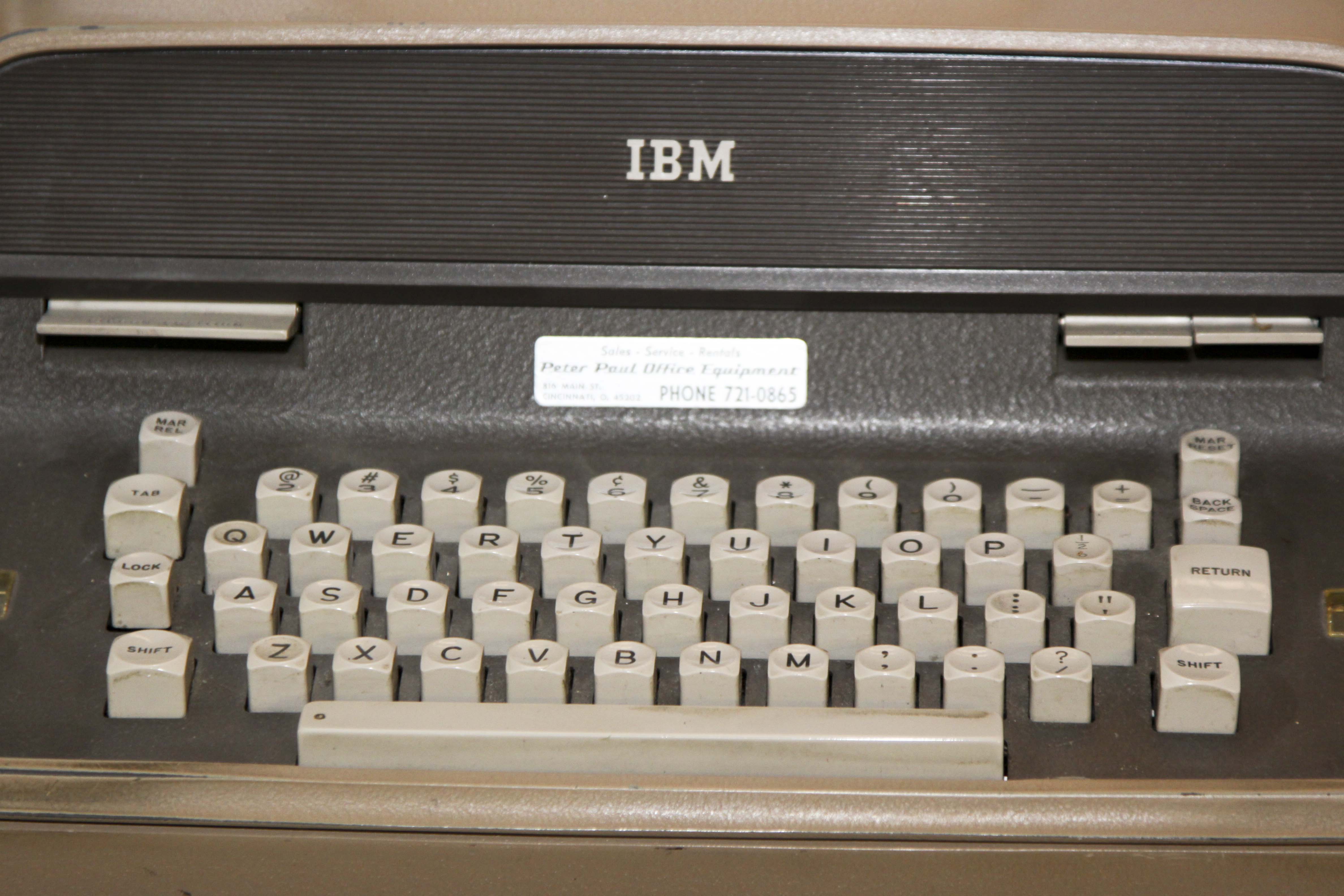 Two Vintage Electric Typewriters With Stand
