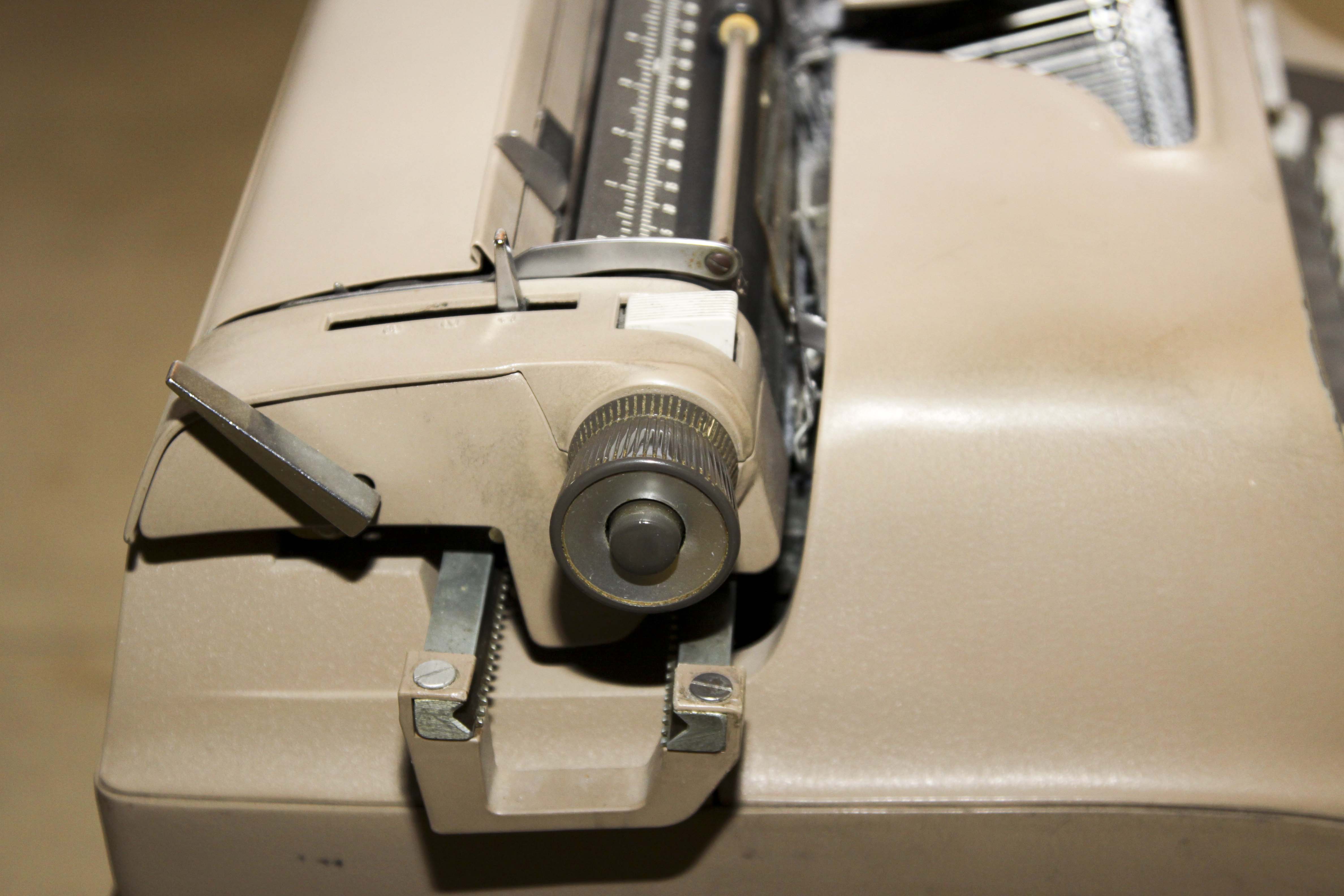 Two Vintage Electric Typewriters With Stand