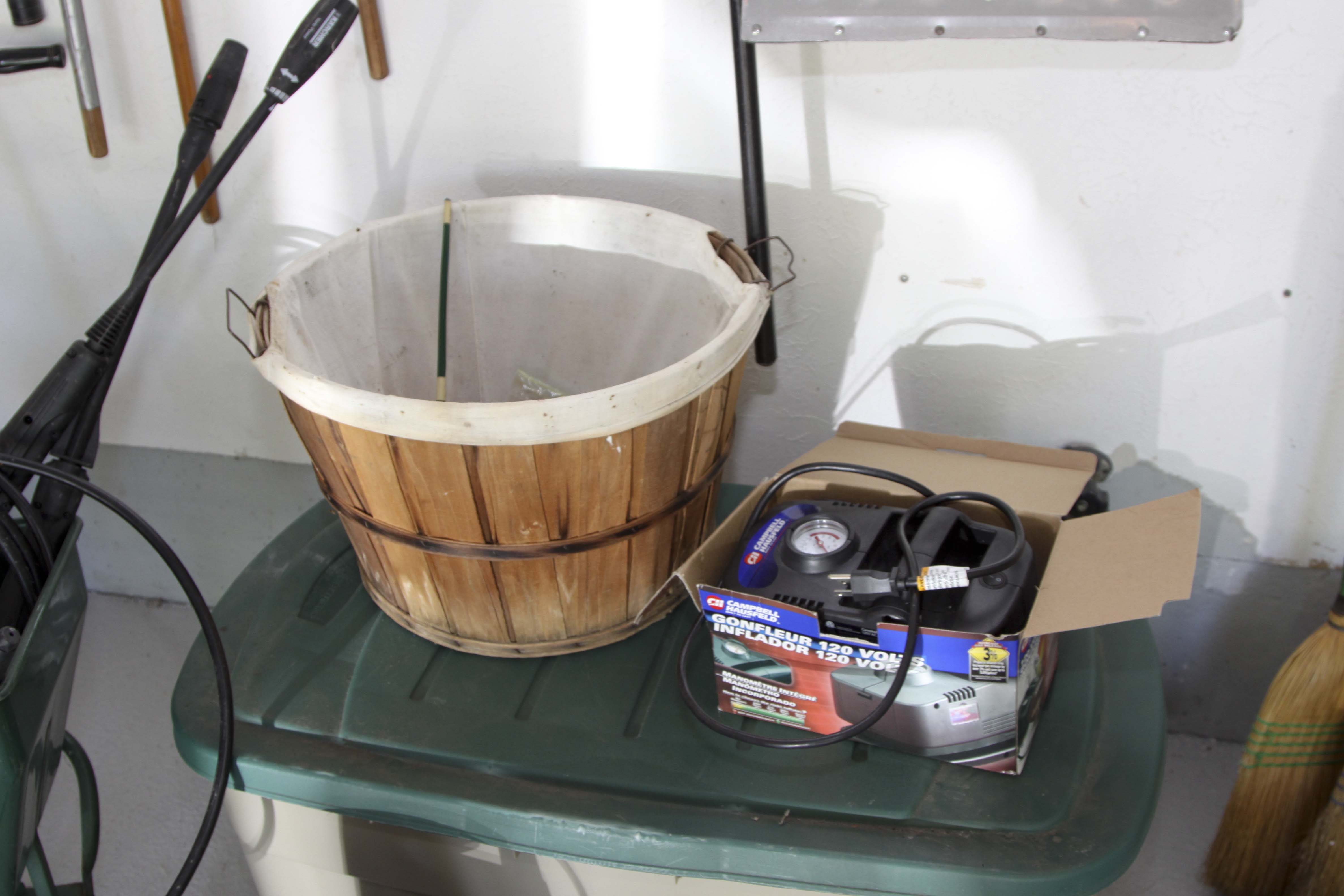 Large Garage Lot for the Lawn and Garden