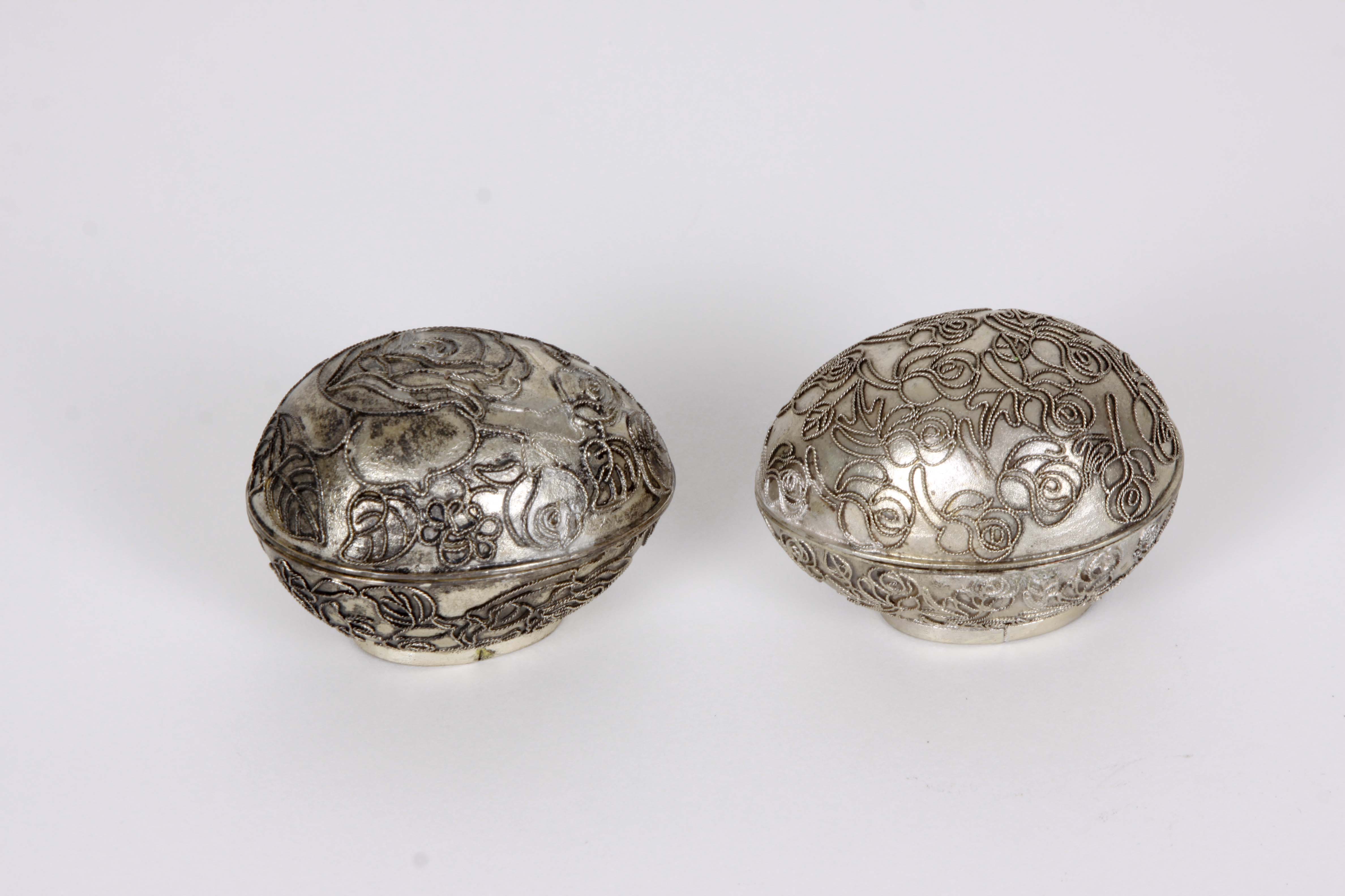 Assortment of Decorative Lidded Boxes Including a Deichert Music Box