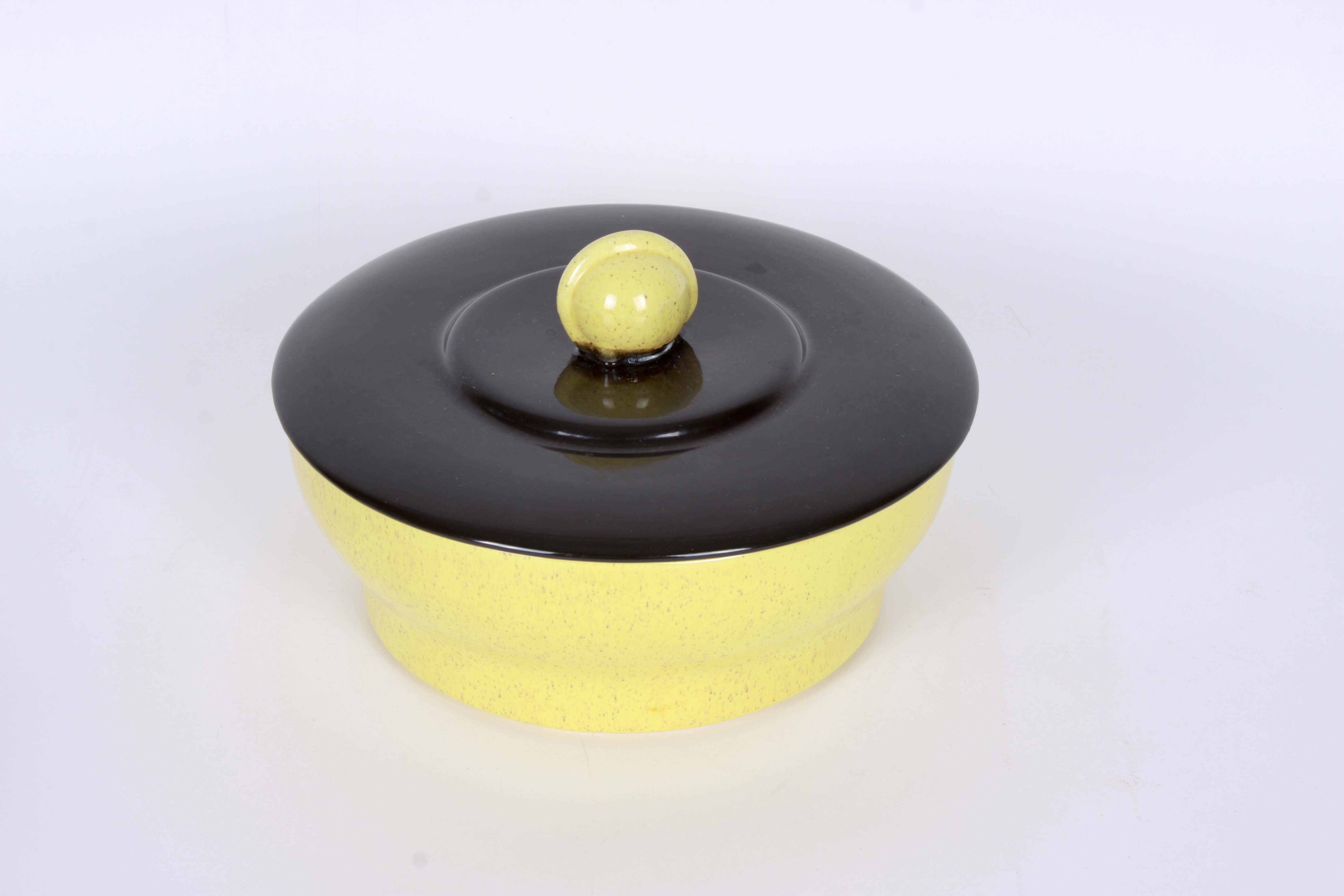 Assorted Bakeware Including Pyrex and Anchor Hocking