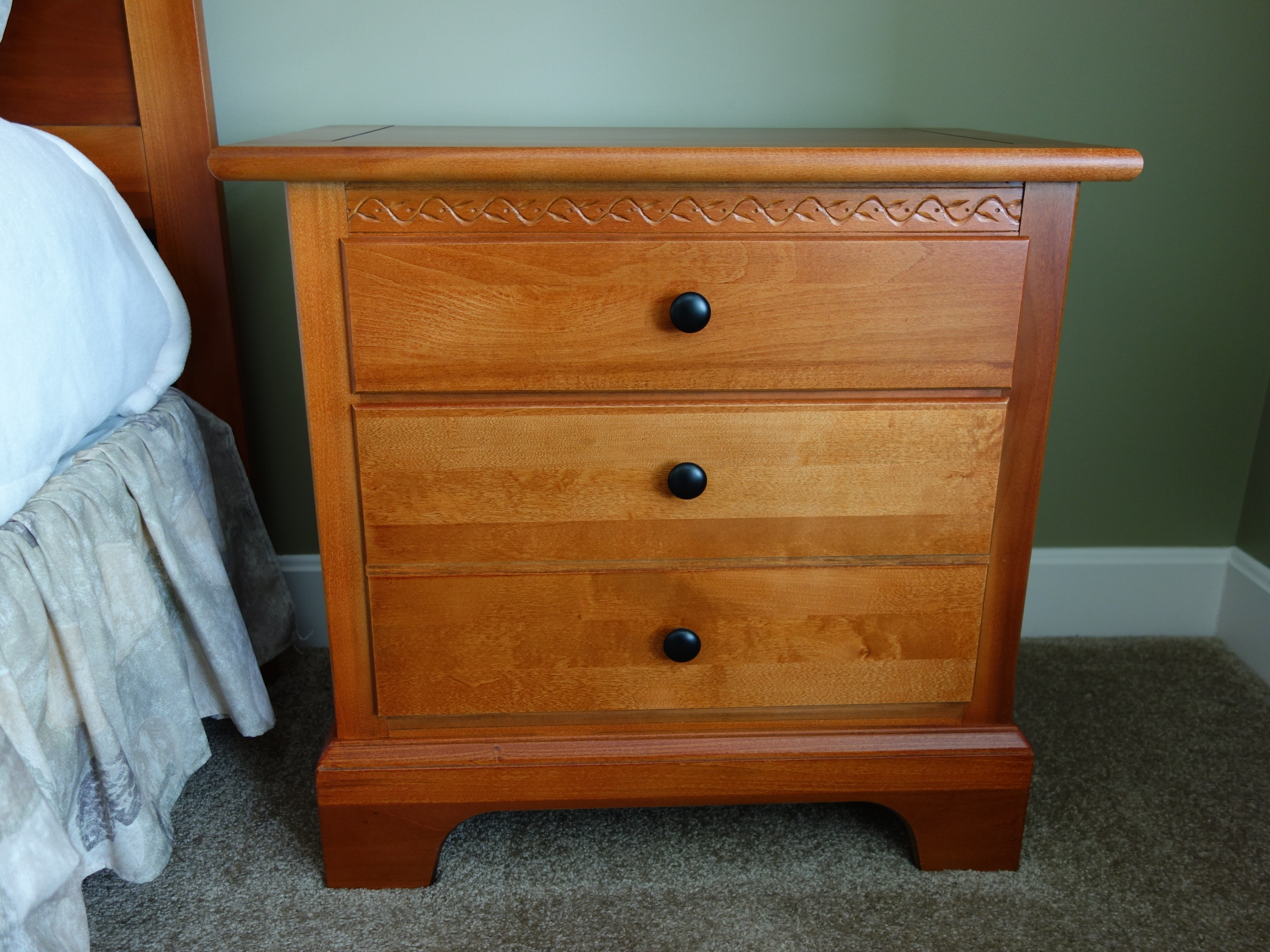 Contemporary Arts and Crafts Style Three-Piece Queen Bedroom Set