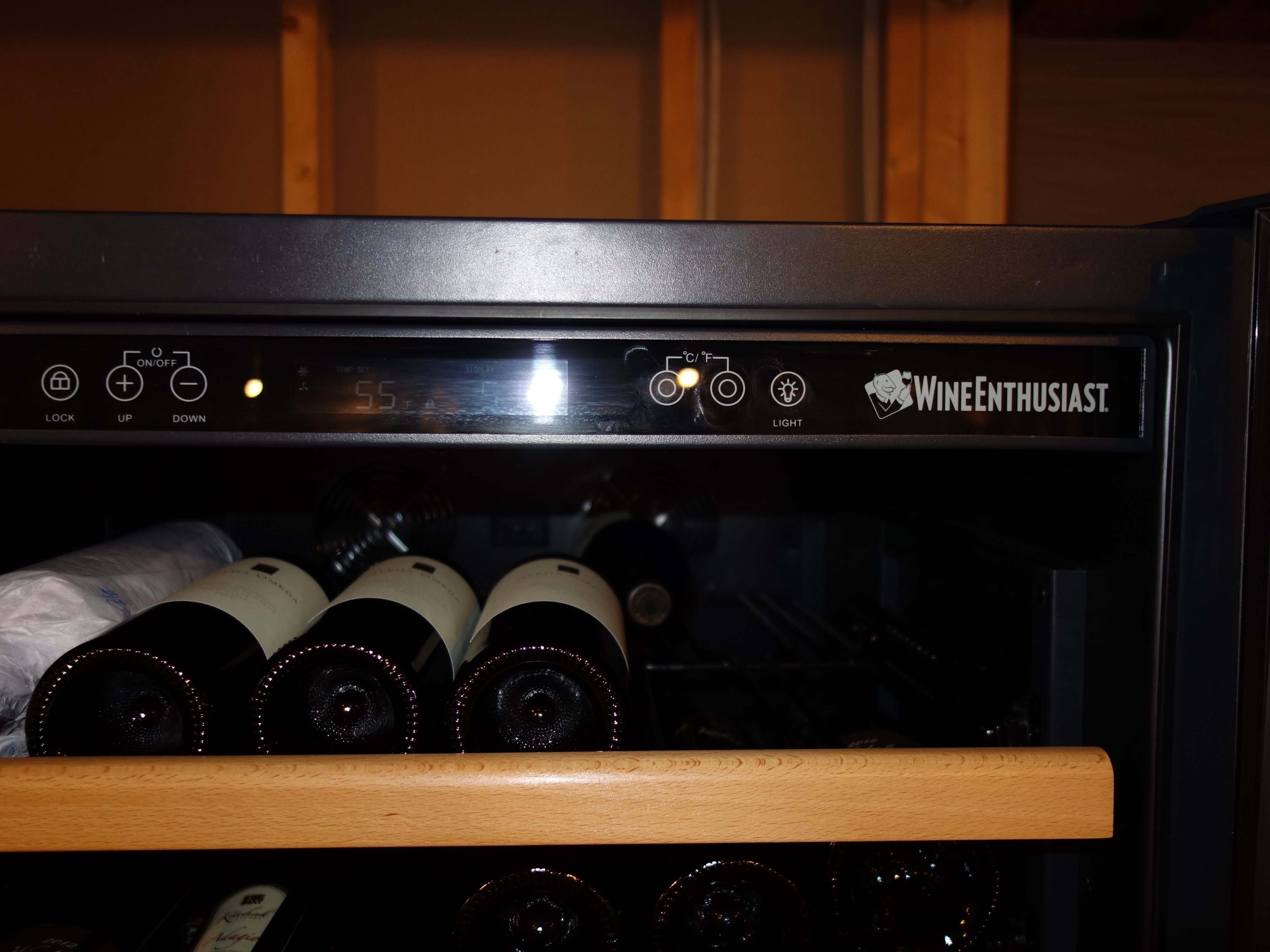 Wine Enthusiast 166 Bottle Wine Refrigerator