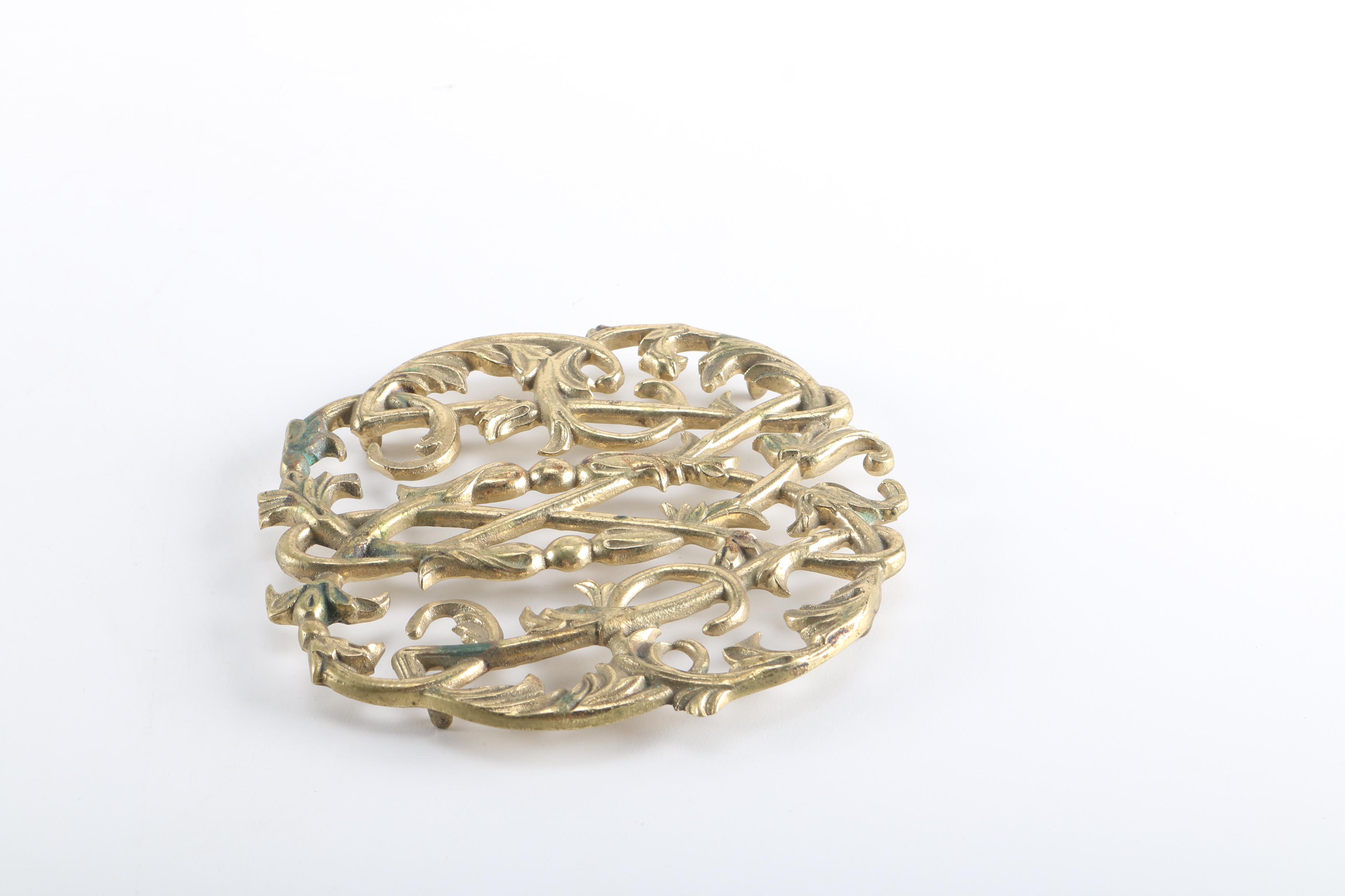 Circa 1950s Colonial Williamsburg Trivet