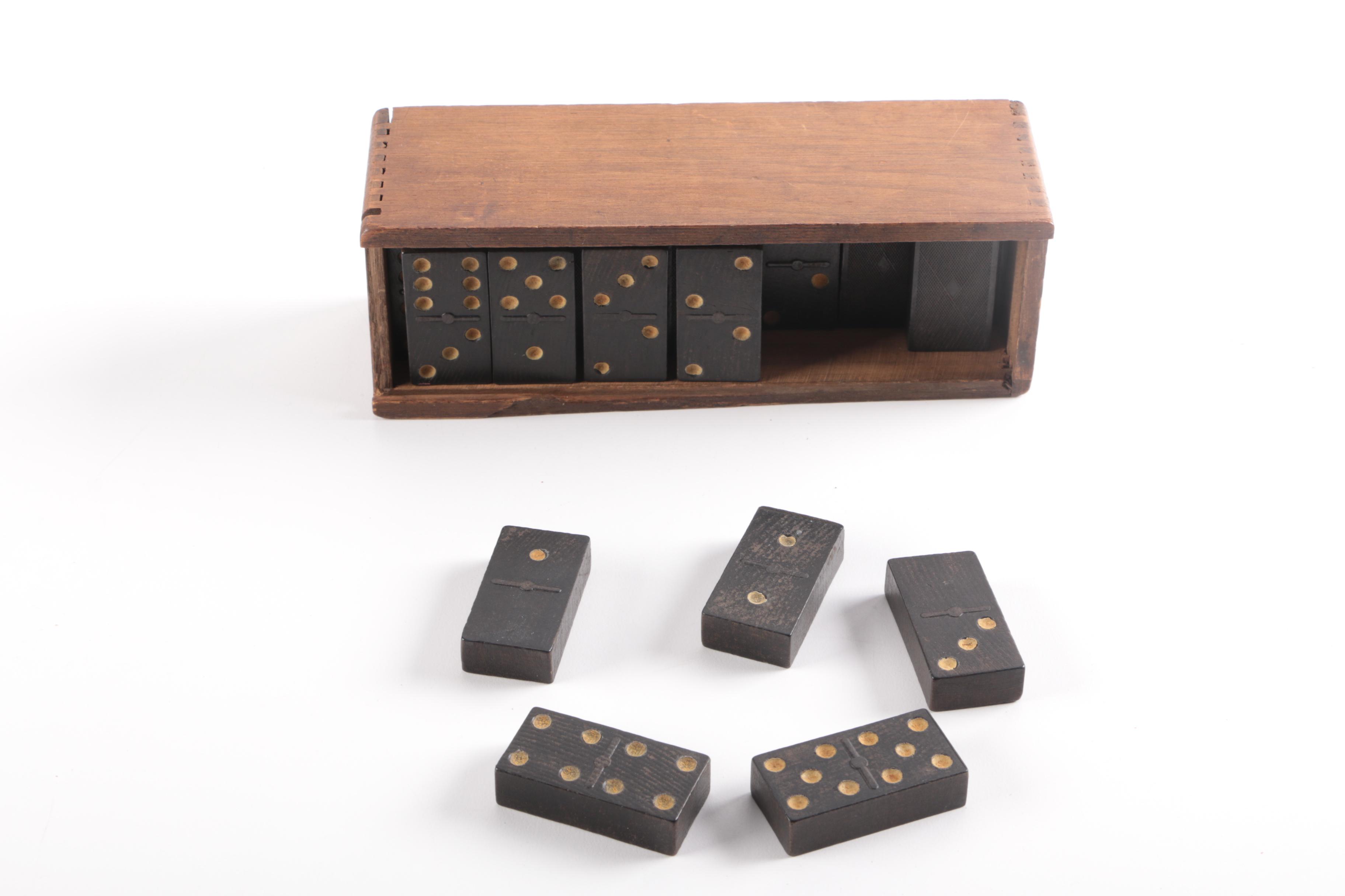 Victory Dominoes Set