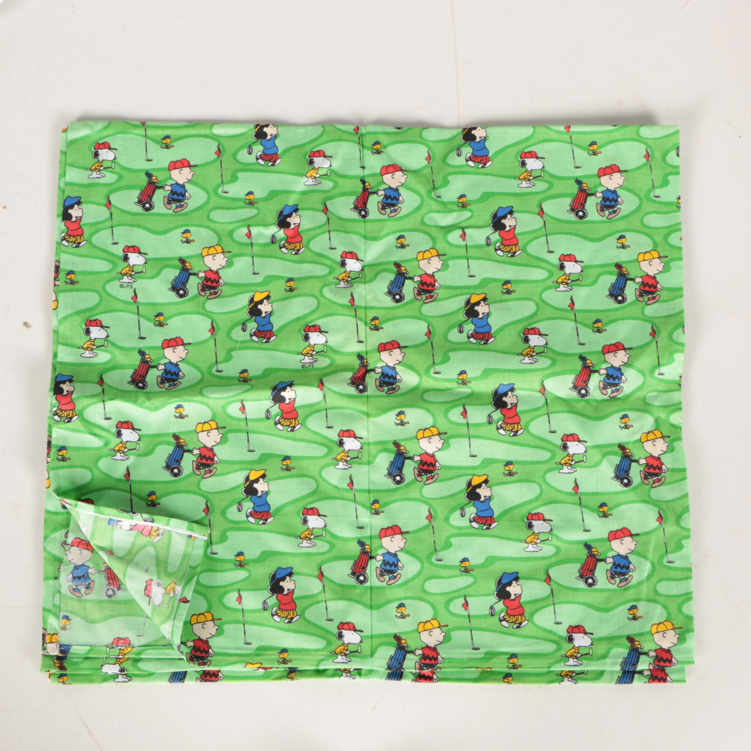 Assortment of Peanuts Cartoon Themed Linens