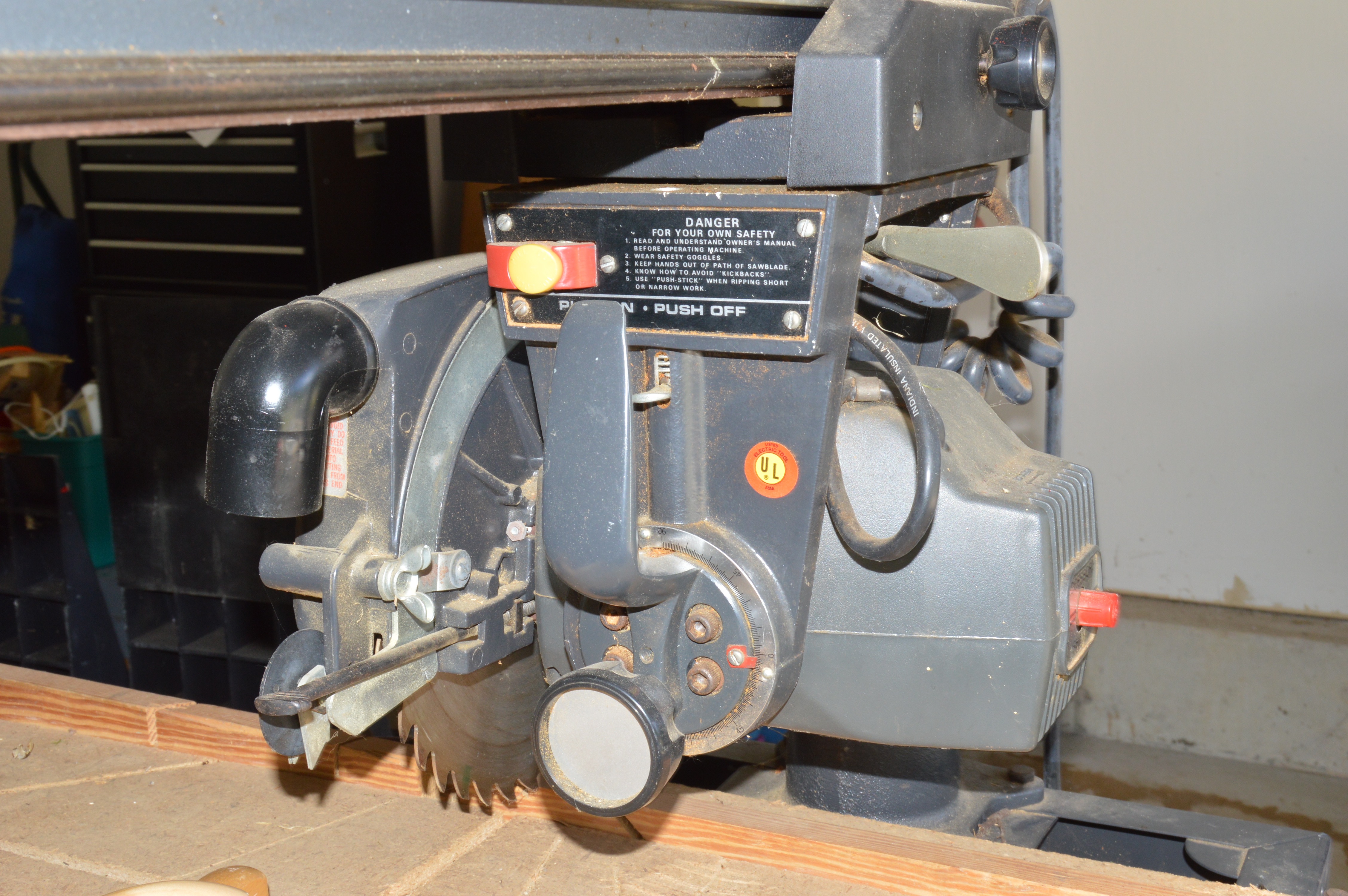 Sears Craftsman 10' Radial Arm Saw by Craftsman