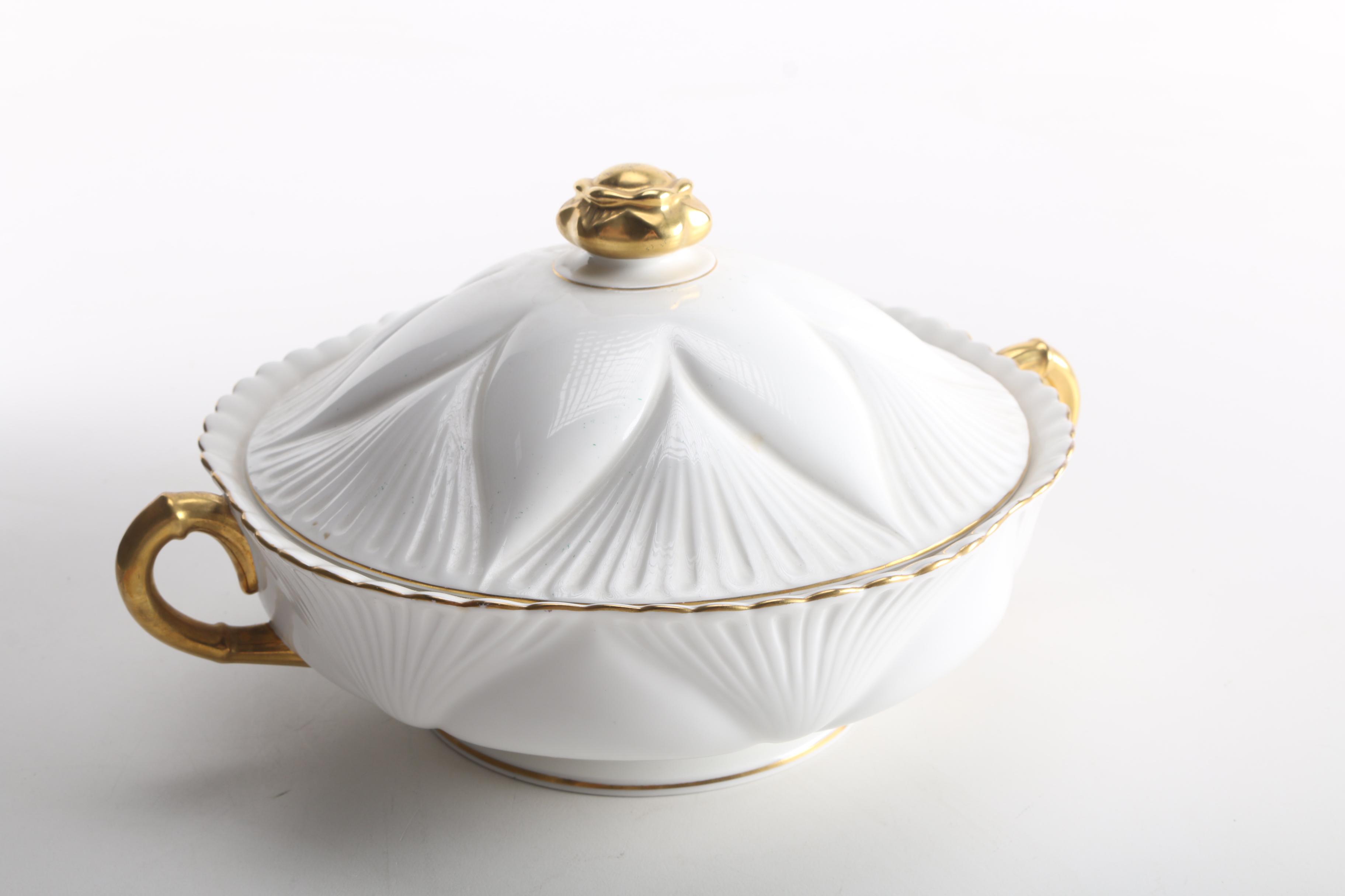 Shelley China Casserole Dish