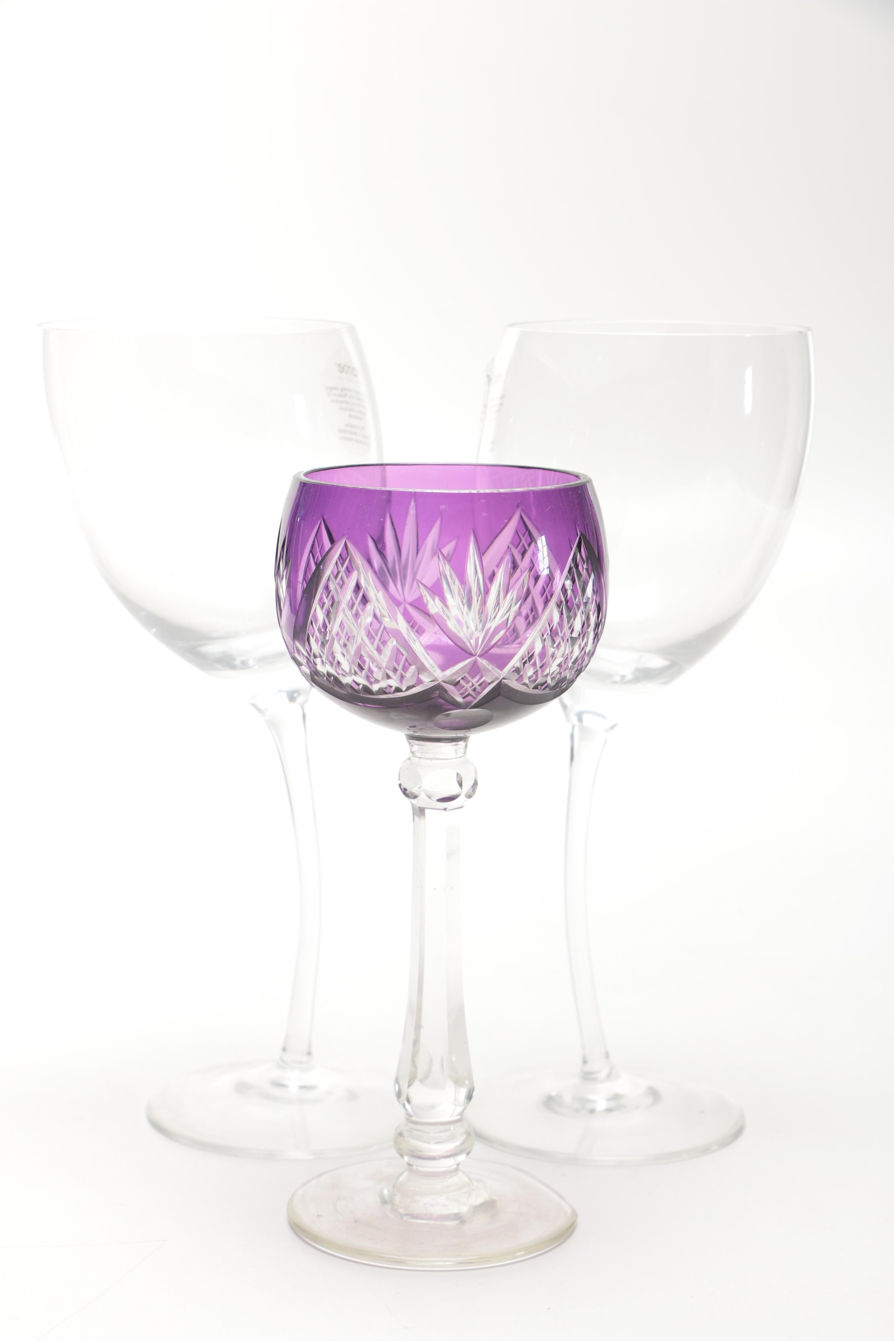 Footed Drinking Glasses