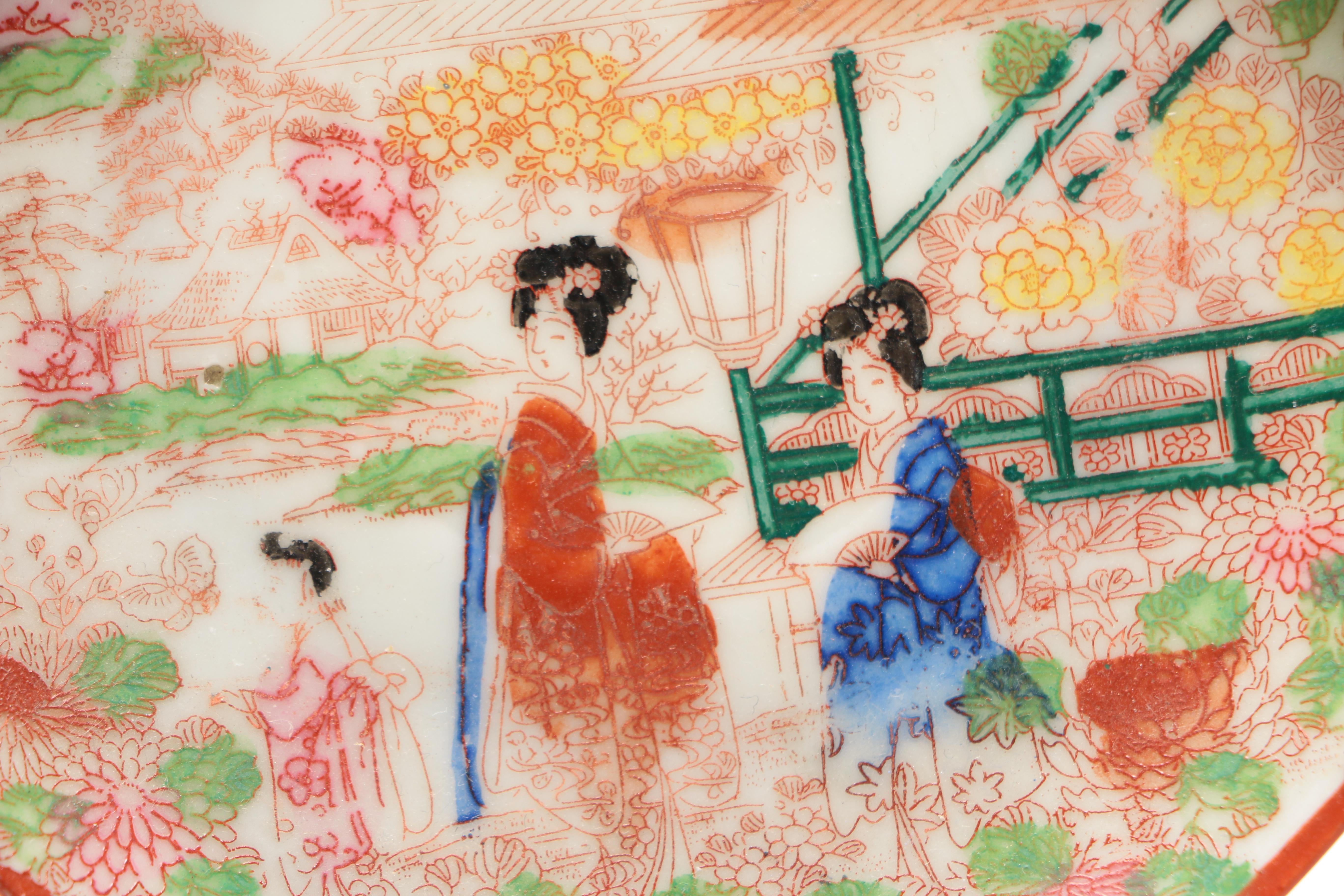 Japanese "Geisha Girl" Porcelain  Bowl Set