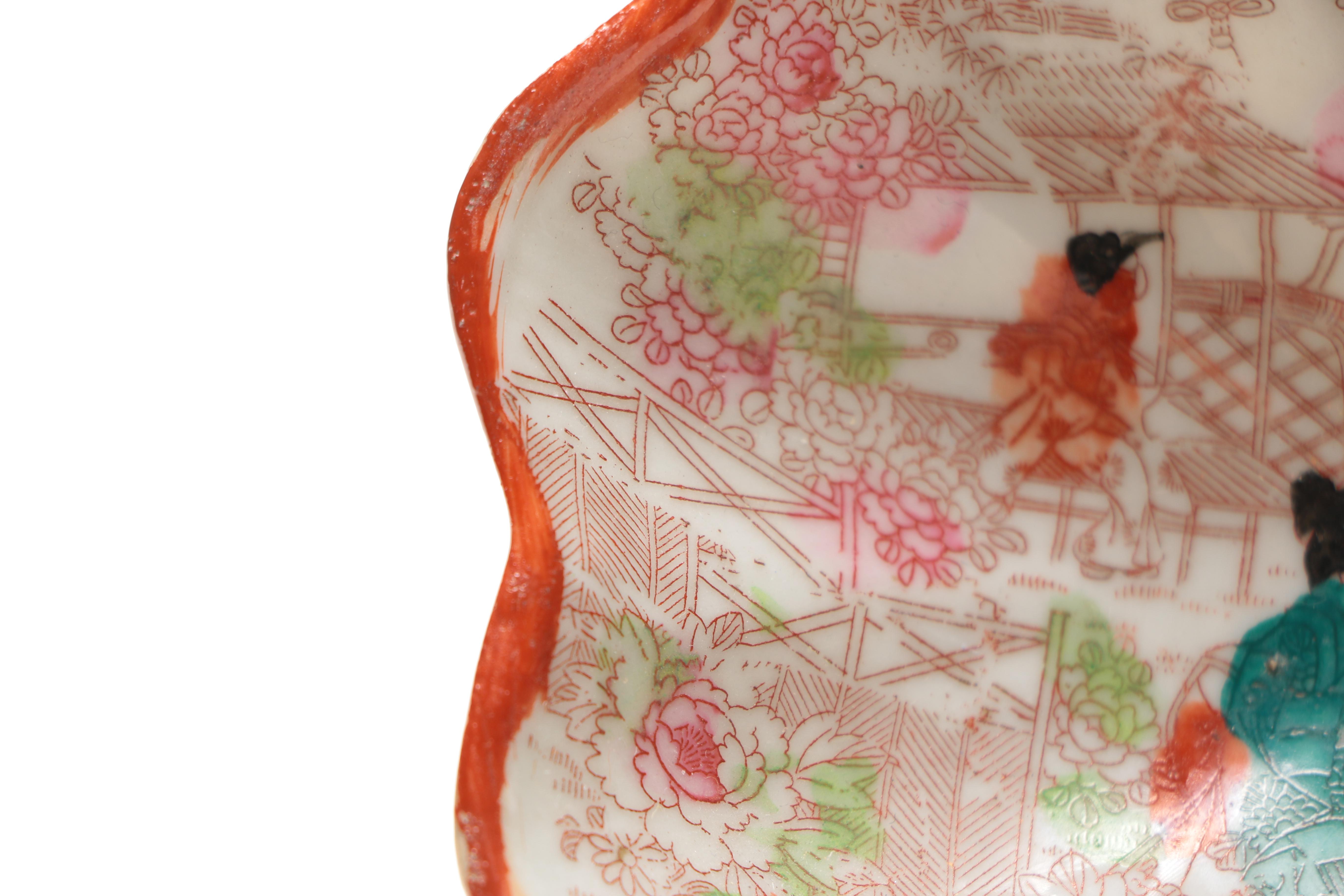 Japanese "Geisha Girl" Porcelain  Bowl Set