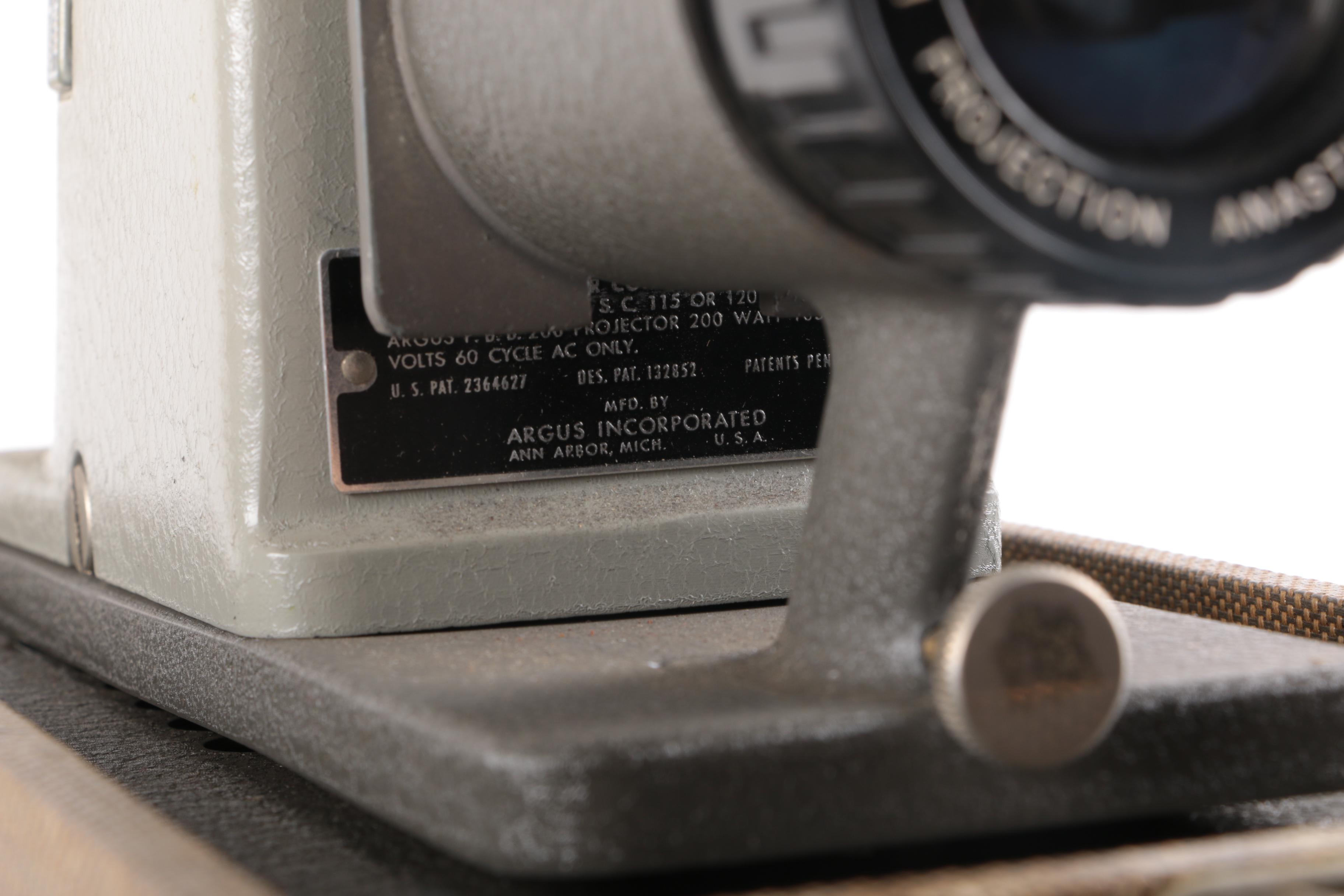 Argus 200 Automatic Threading Dual 8 Movie Projector