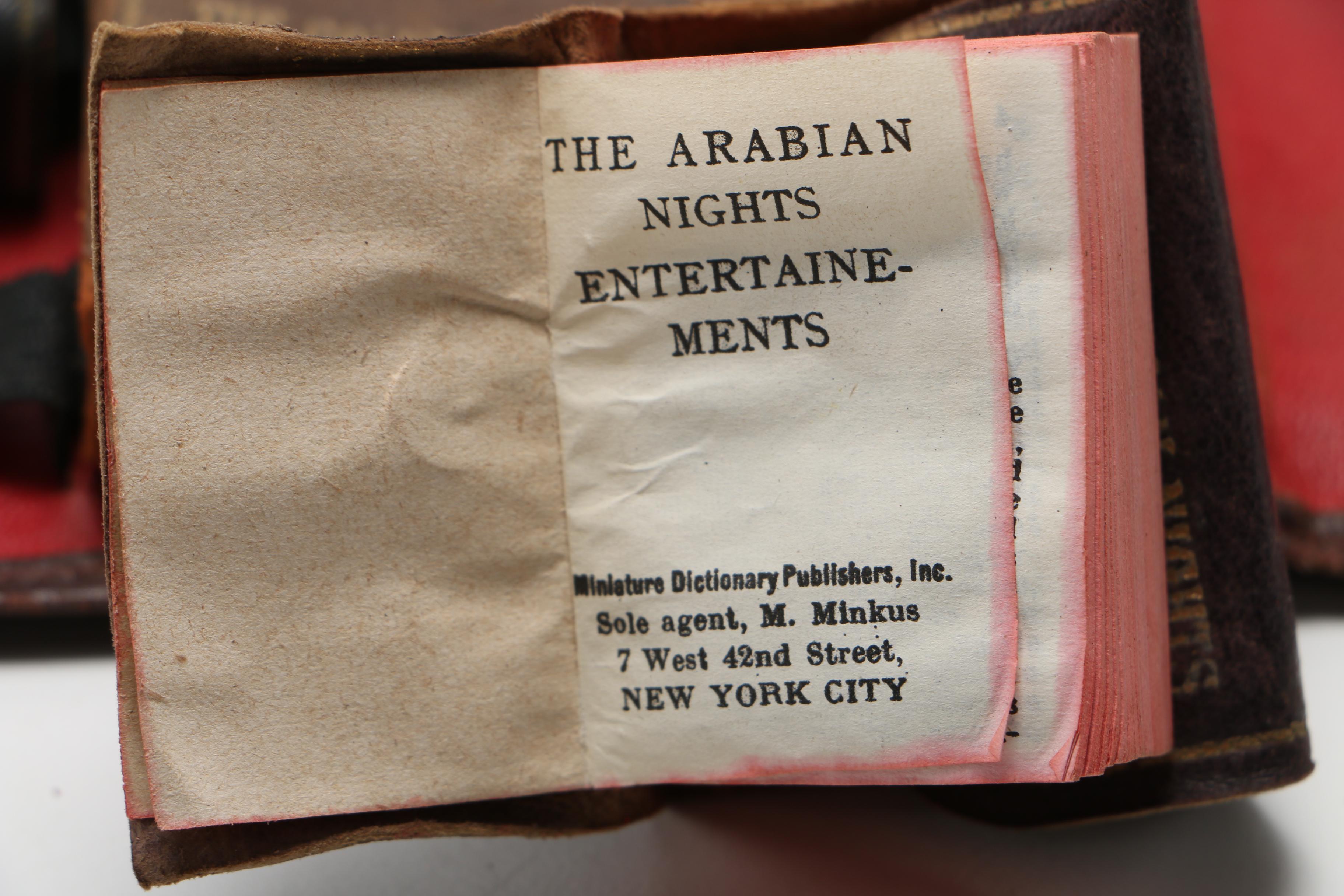 1920s "The Marvelous Miniature Library" in a Leather Wallet